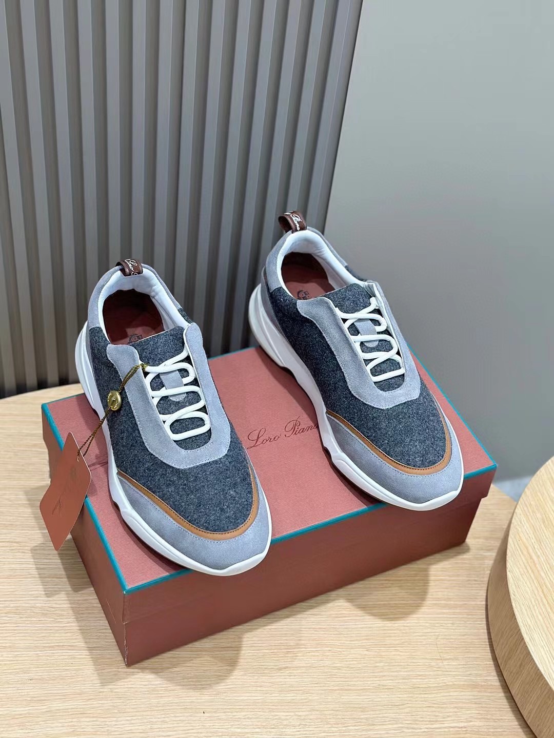 loro Piana Modular Walk Zapatillas deportivas para hombreEstas zapatillas deportivas están confeccio