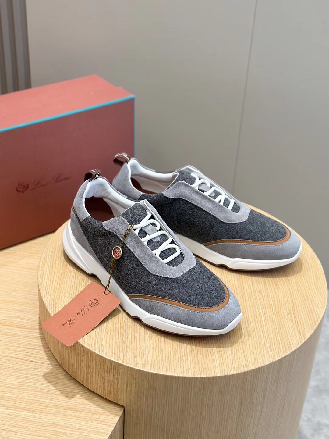 loro Piana Modular Walk Zapatillas deportivas para hombreEstas zapatillas deportivas están confeccio