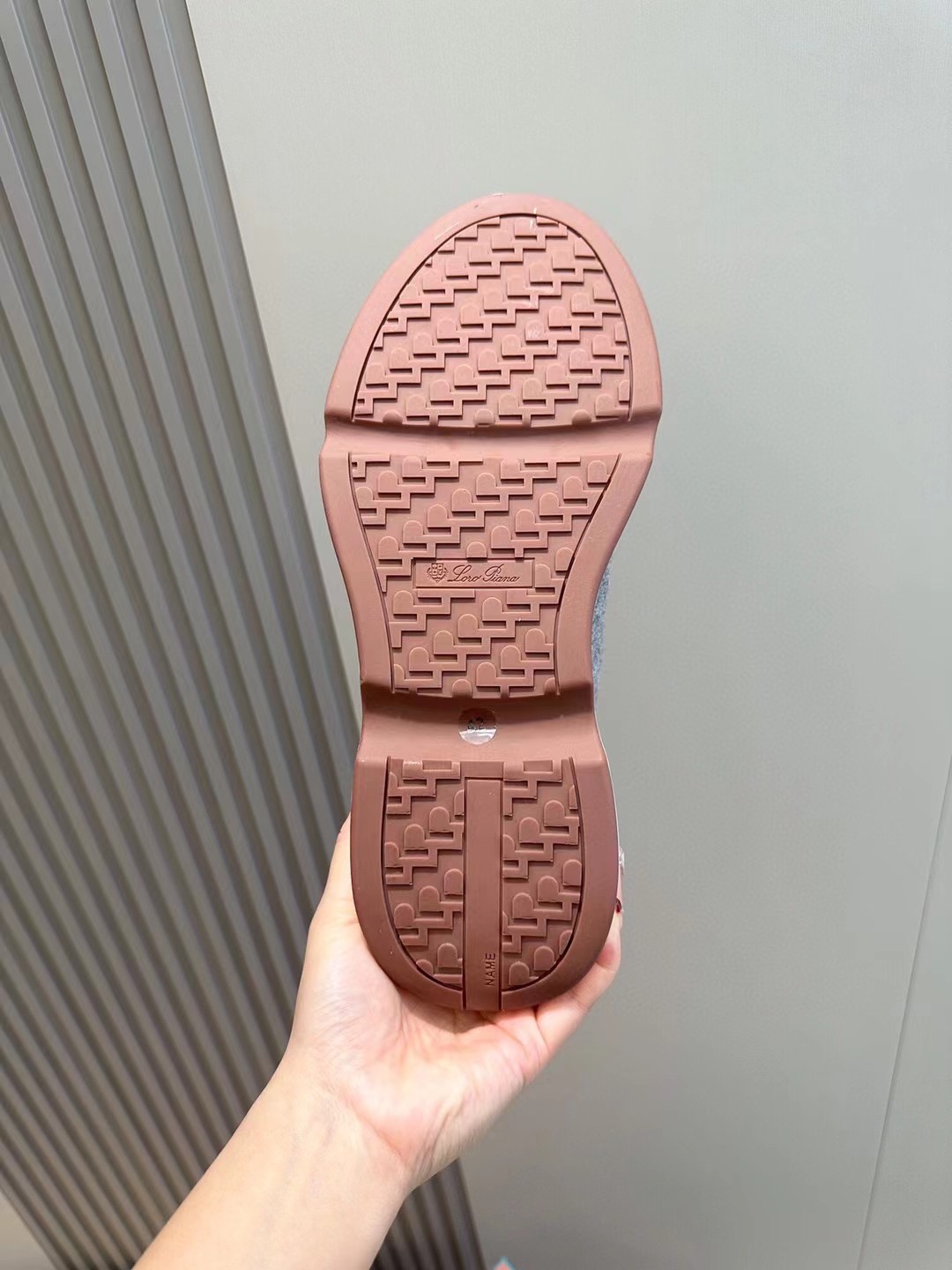 loro Piana Modular Walk Zapatillas deportivas para hombreEstas zapatillas deportivas están confeccio