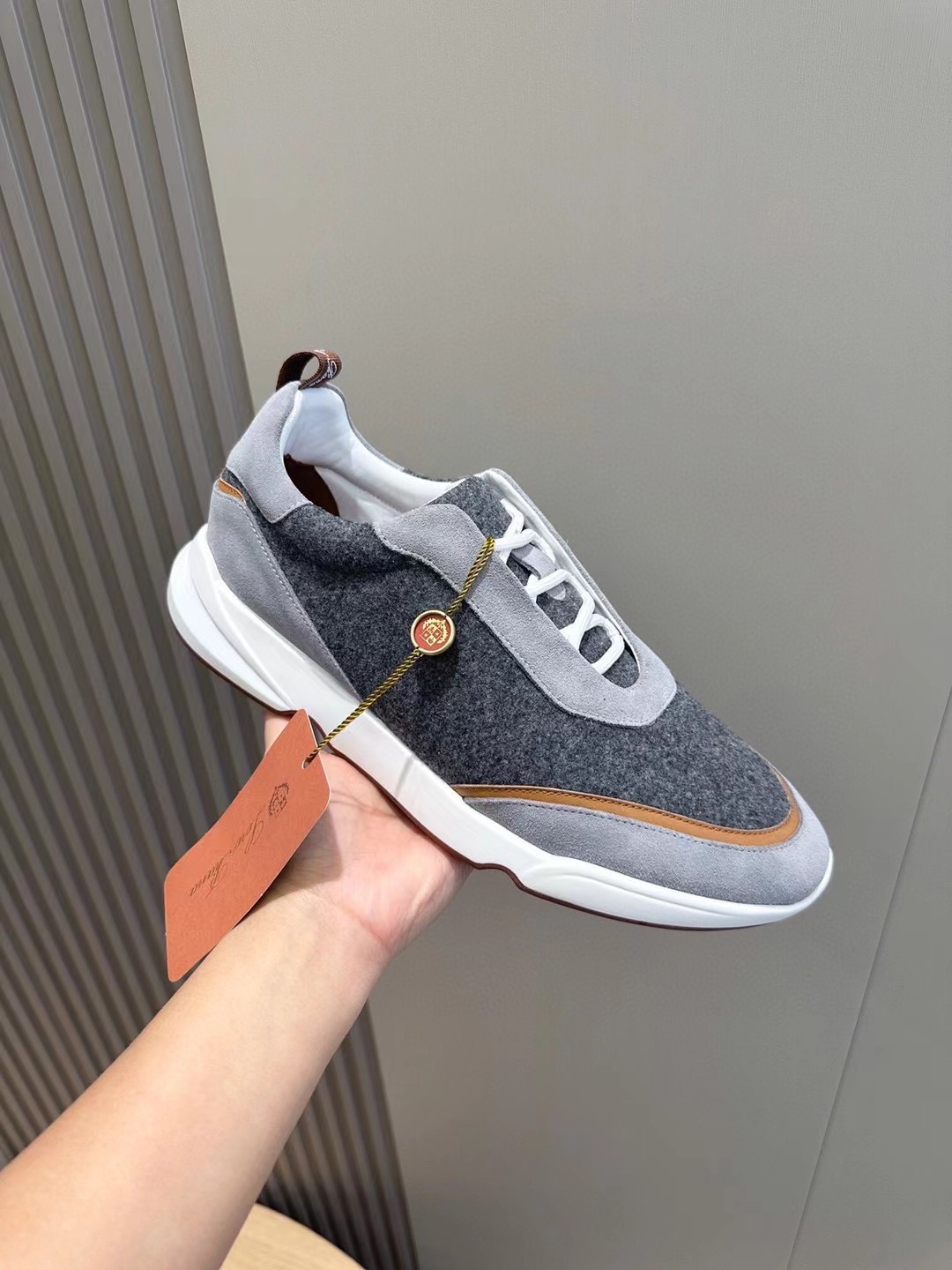 loro Piana Modular Walk Zapatillas deportivas para hombreEstas zapatillas deportivas están confeccio