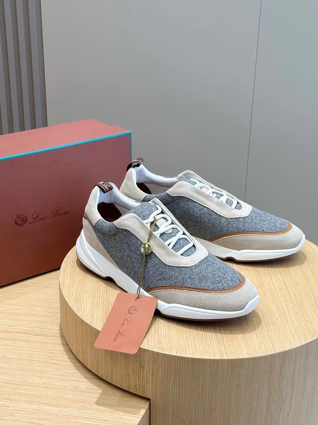 loro Piana Modular Walk Zapatillas deportivas para hombreEstas zapatillas deportivas están confeccio