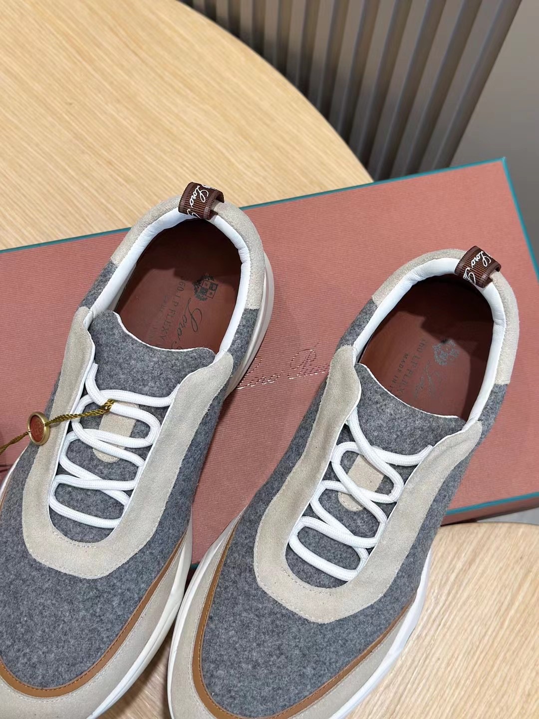 loro Piana Modular Walk Zapatillas deportivas para hombreEstas zapatillas deportivas están confeccio