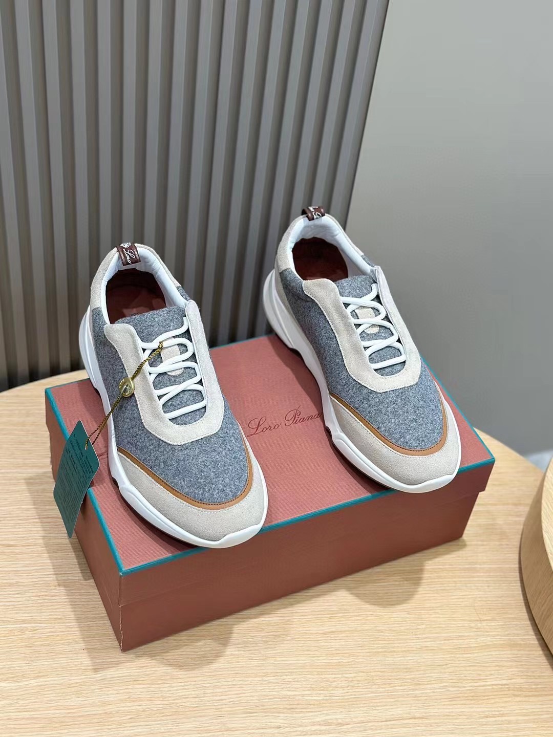 loro Piana Modular Walk Zapatillas deportivas para hombreEstas zapatillas deportivas están confeccio