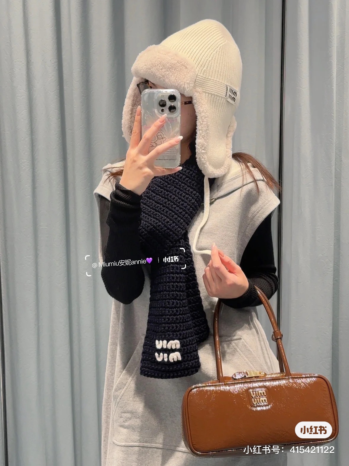 NO:314318,(Hat) (Scarf) Miu24 high-end custom series (twist knitted hat scarf) purely handmade. Counter hot series wool hats, scarf series, must-enter series this year, the lady is cute, original customization, high-version, fixed dye yarn, casual matching will give you a sense of atmosphere, beauty that cannot be missed, miumiu, hats, alexander wang19860909（帽子）（围巾） Miu24高级定制系列(麻花编织 帽围巾）纯手工制作.专柜爆款系列毛线帽,围巾系列,今年必入系列,太太太可爱了,原版定制,高版本,定染纱线,随便搭配就有氛围感,不可错过的美物,,miumiu,hats,alexander wang,Women's clothing