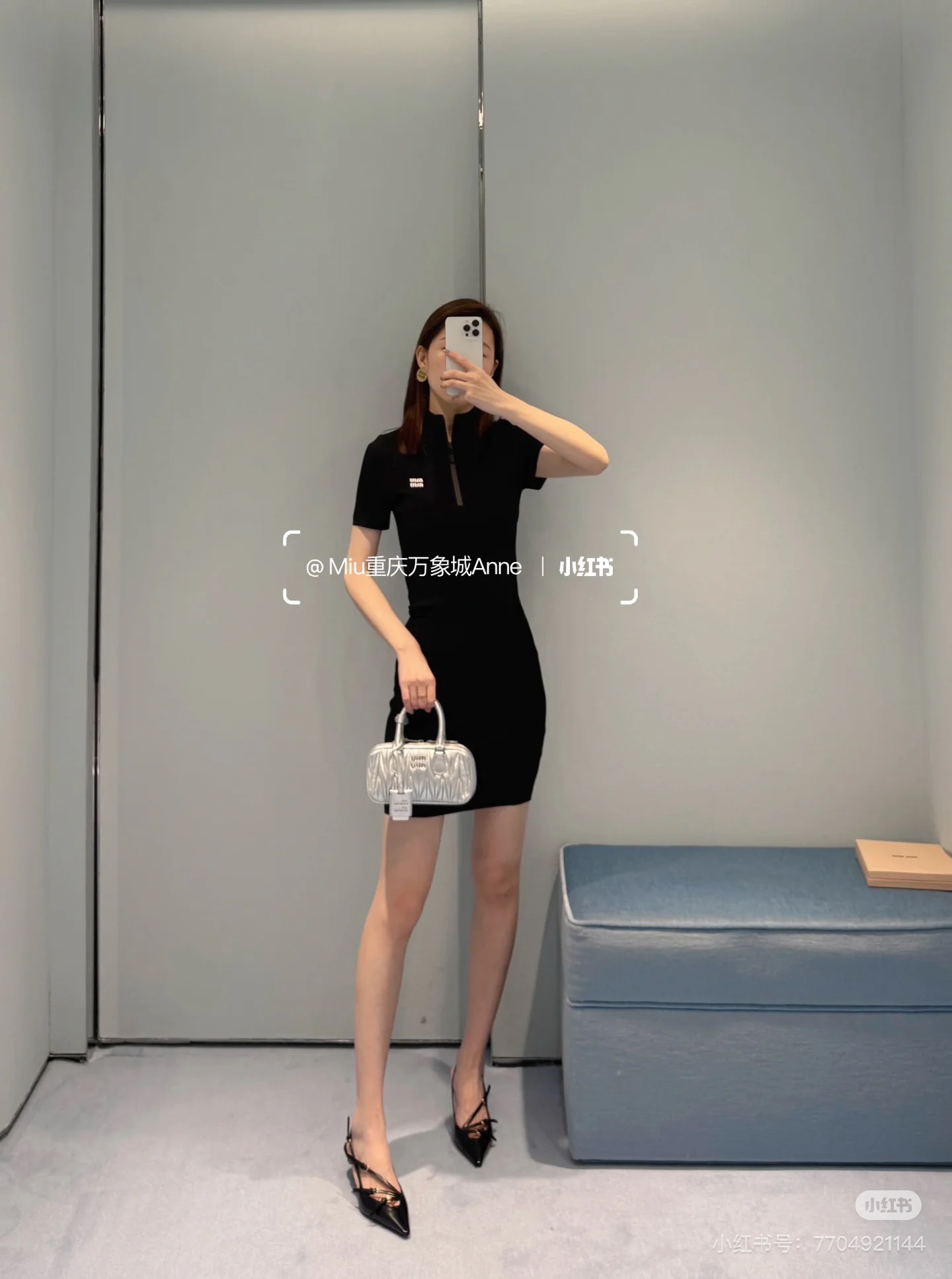 NO:307203,Miumi* 25Ss early spring new style elastic base needle knitted dress | Exclusive yb development!  High-end production!  Absolutely versatile style, the upper body shows high-end beauty, customized knitted fabric, soft, delicate and elastic enough!  It's very good whether you wear it alone or in the inner wear!  It is a perfect artifact to take pictures when you go out!  Easy to grasp various styles, the materialistic feeling is a must-have for people, love at first sight, spot SML, miumiu, skirts, alexander wang19860909批Miumi* 25Ss早春新款 弹力打底针针织连衣裙丨独家yb开发！高版出品！绝对百搭的款式 上身尽显高级美定制针织面料 柔软细腻弹力够大！ 无论单穿还是内搭都很！ 出门拍照妥妥的上相神器！各种风格轻松拿捏 实物质感超级nice简直就是人手必备款,一眼爱住,现货 SML,,miumiu,skirts,alexander wang,Women's clothing