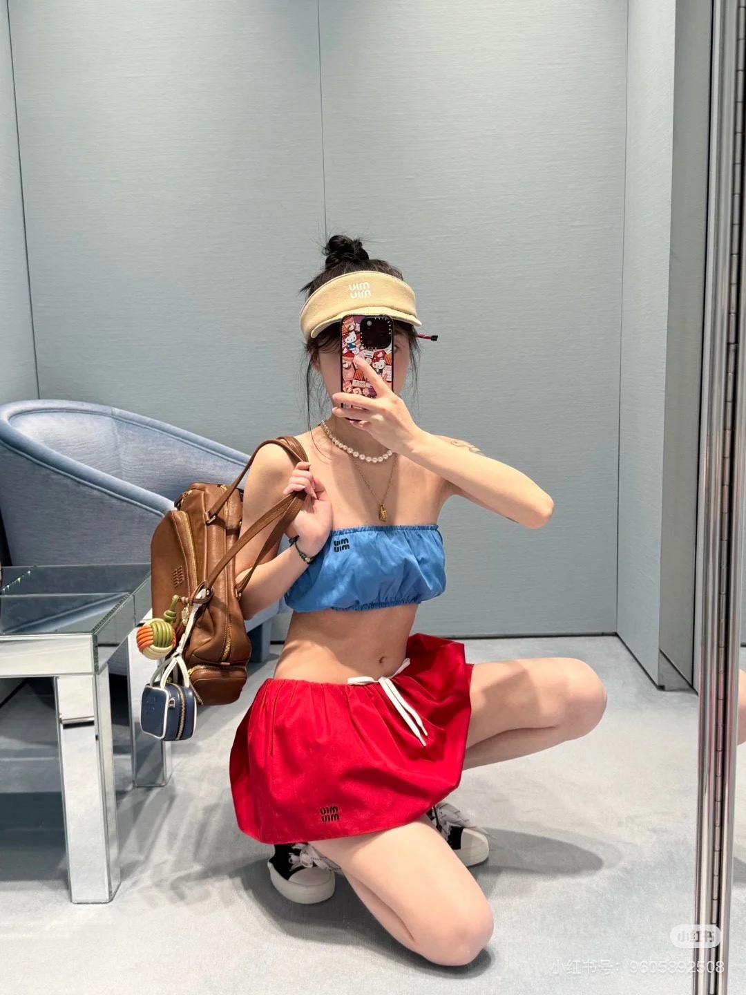 NO:333692,Miumi* 25Ss Spring and Summer New Poplin Strap. Original Developed!  High-end production!  Sakura pink poplin fabric made with brand logo embroidery elastic elastic trim, single wear to highlight the figure, can be matched with any small jacket, recommended to buy the workmanship quality and look at the details!  2 colors spot SML, miumiu, jackets & coats, alexander wang19860909Miumi* 25Ss春夏新款 府绸抹胸.原版开发！高版出品！樱花粉府绸面料制作饰有品牌标识刺绣弹力松紧饰边单穿凸显身材可搭配任何小外套推荐入手做工品质看细节！2色现货 SML,,miumiu,jackets & coats,alexander wang,Women's clothing