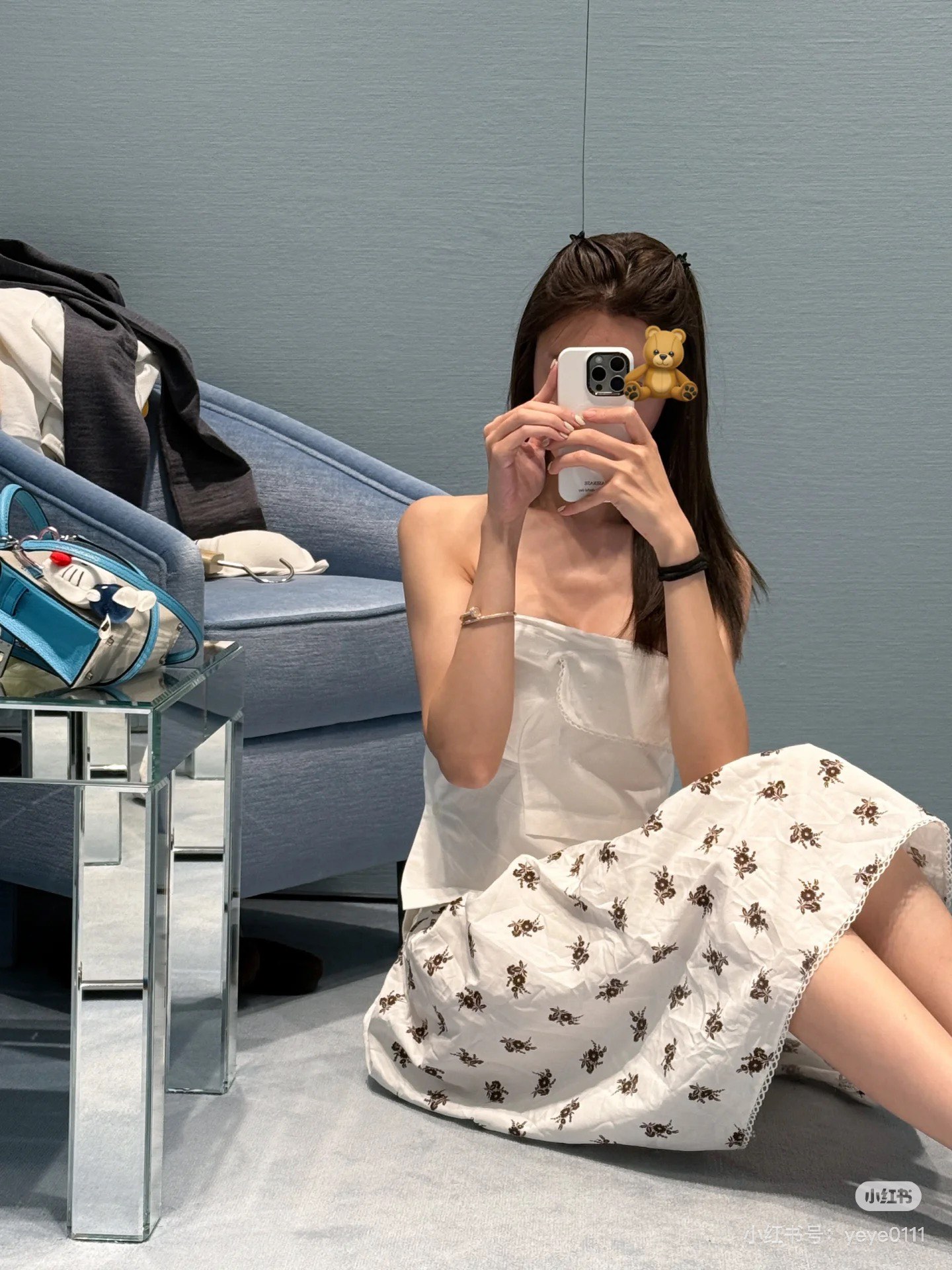 NO:332431,(Skirt) Miumi* 25Ss Spring and Summer New Style Intellectually divided lace printed skirt. Original 1:1 Customized lace development!  High-end production!  Custom imported wash cotton has a great texture!  The embroidered lace design is sweet and cool, and it has a age-reducing outfit. It is not picky about people and looks huge and slim on the upper body!  Three-dimensional tailoring technology, perfect workmanship quality depends on details!  Spot SML, miumiu, skirts, alexander wang19860909（半裙）Miumi* 25Ss春夏新款 知性分花边印花半裙.原版1:1定制花边开发！高版出品！定制进口洗水棉质感超赞！刺绣花边设计甜酷兼备减龄穿搭.不挑人版型上身巨显瘦！立体剪裁工艺,完美做工品质看细节！现货 SML,,miumiu,skirts,alexander wang,Women's clothing