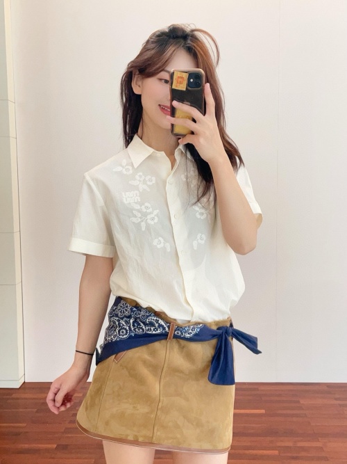 Elegant Embroidered Collar Silk Cotton Shirt - Fresh & Natural Style 1 Elegant Embroidered Collar Silk Cotton Shirt - Fresh & Natural Style