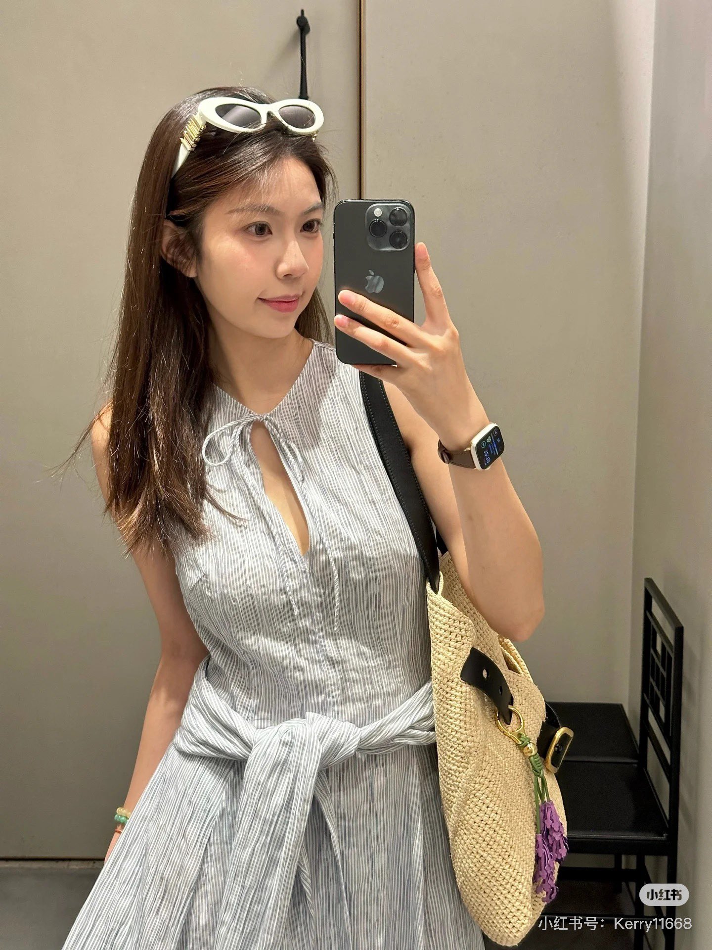 NO:430840,*25new French wrap dress Paula’s series is so beautiful~ A must-have dress for vacation outfits. Exclusive custom imported YB cotton and linen material, with drawstrings for front and back, and a vest wrap dress is very friendly to the body!  The hem of the irregular skirt is made of very good materials, and the waist is made of a streamer tether. It can be tied to the front or placed on both sides. The goddess strongly recommends the outfit!  1:1 Superior style The latest summer item, please recognize the exclusive high-end version SML, skirts, alexander wang19860909*25new法式裹身连衣裙 Paula’s系列太好看啦～度假穿搭必备连衣裙 独家定制进口yb棉麻材质,前后做抽绳绑带设计,背心包裹式连衣裙对身材包容度超友好！下摆不规则裙摆用料超足,腰间做飘带系绳设计,可系前面也可放置于两侧,增添穿搭趣味女神强烈推荐穿搭！1:1超赞版型 夏季最新单品 认准独家高版本 SML,,skirts,alexander wang,Women's clothing