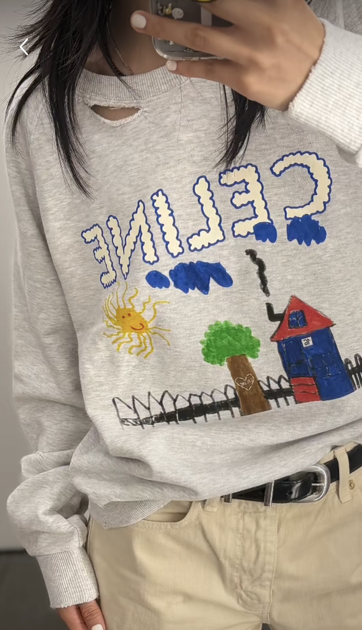 NO:449733,Celin*2025 Spring and Summer New Children's Funny Letter Printed Sweatshirt, handwritten letters + hand-painted small houses and sun patterns, it looks like an illustrator's mind is penetrated, easily grasping the relaxed feeling~ The color collision is super atmosphere, and it is very beautiful when you go out on the street and vacation. The fashionable and effortless fabric is so comfortable that it looks like being wrapped in clouds, casual and high-end. It is the most beautiful literary cub on the street. Whoever wears it falls in love with it. Fashion and childlike innocence are perfectly integrated, you must buy it. SML, celine, hoodie, sweatshirts, alexander wang19860909Celin*2025春夏新款童趣风字母印花卫衣,手写体字母+手绘小房子、太阳图案,像把插画师的脑洞穿在了身上,轻松拿捏松弛感～ 色彩碰撞超有氛围,日常出街、度假穿都很绝,时髦不费力面料舒适到像被云朵裹住,随性又高级,穿上就是街头最靓的文艺崽,谁穿谁爱上,时尚与童真的完美融合,必须入手.码数SML,,celine,hoodie,sweatshirts,alexander wang,Women's clothing