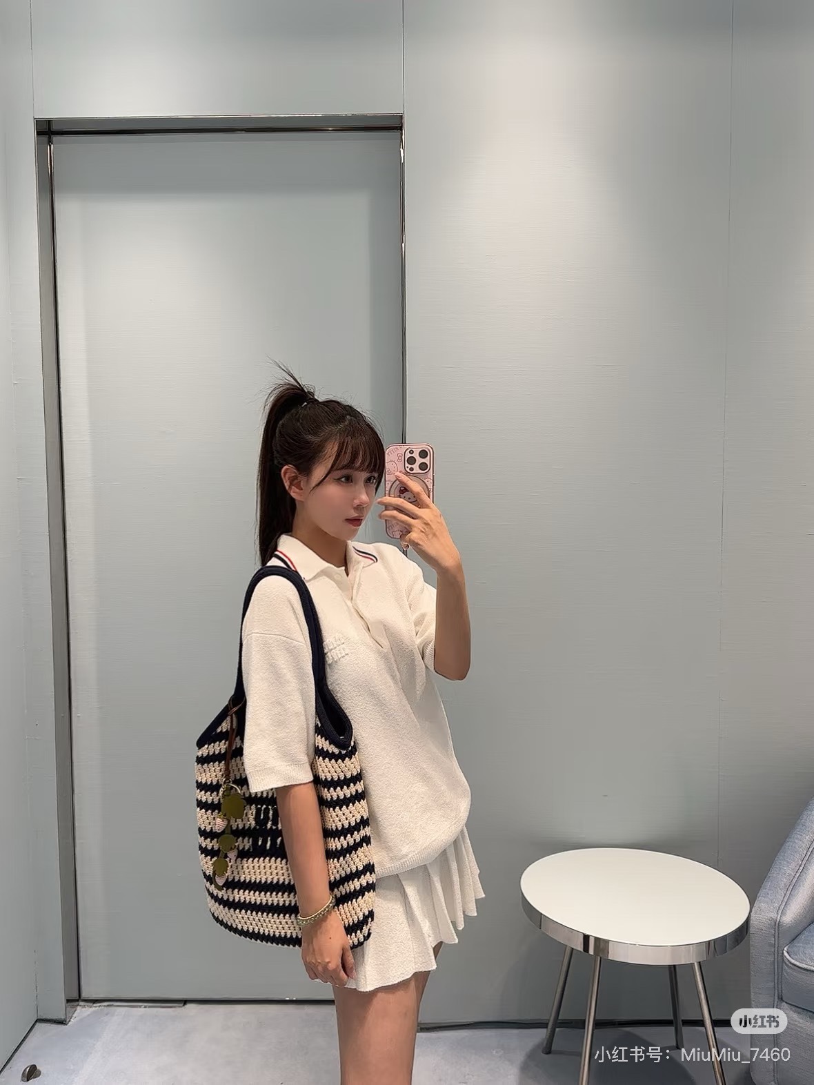 NO:449713,(Pleated Skirt) Miumi* 25Ss Spring and Summer New Pleated Skirt Academy Style Polo Collar Towel Face Material. Original Development High-Premium Production!  The impeccable fabric and excellent styling design are perfect for daily matching with various shorts, short skirts or wide-leg pants!  It will satisfy you the style you want to wear!  A perfect versatile king!  Huge slim!  Sisters all rushed for me!  Spot SML Recommended Set, Miumiu, skirts, shorts, alexander wang19860909（百褶裙）Miumi* 25Ss春夏新款 百褶裙学院风Polo领毛巾面材质.原版开发 高版出品！无可挑剔的面料搭配优秀的版型设计简直完美日常搭配各种短裤短裙或阔腿裤都很OK！你想要穿出的风格它都能满足你！妥妥的百搭王！巨显瘦！姐妹们都给我冲！现货 SML 推荐一套入,,miumiu,skirts,shorts,alexander wang,Women's clothing