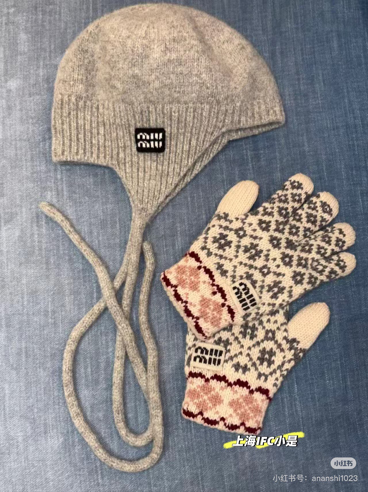 NO:625198,Miu25 new product series cashmere cold hat with contrasting letter logo, perfect for winter matching!  The soft and glutinous embroidered logo is three-dimensional and exquisite. It has super elasticity and is easy to style. It is perfect for daily matching!  Exclusively customized and imported yb cashmere material, super versatile for daily wear ~ hats that are not fussy have always been very popular!  A must-have cool hat regardless of your face shape!  1:1 awesome version, the latest early autumn items, look for the exclusive high version in stock,,miumiu,hats,alexander wang19860909Miu25新品系列撞色字母徽标羊绒冷帽,冬季搭配神器！软软糯糯刺绣logo立体精致 超大弹力不挑头型,日常随意搭配都绝美！ 独家定制进口yb山羊绒材质,超级百搭日常穿搭后搭配～不挑头型的帽子一直很受欢迎！不挑脸型的冷帽必须拥有！1:1超赞版型,早秋最新单品,认准独家高版本 现货,,miumiu,hats,alexander wang,Women's clothing