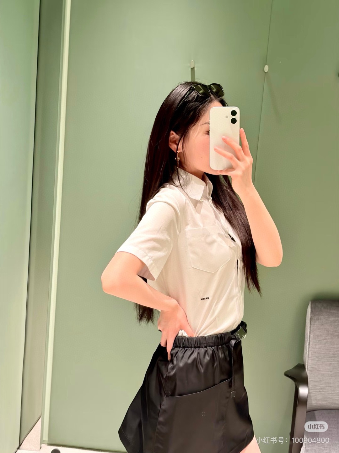 Prada Women Prad*2026 YB,. 𝑆𝑀𝐿 — photo 3