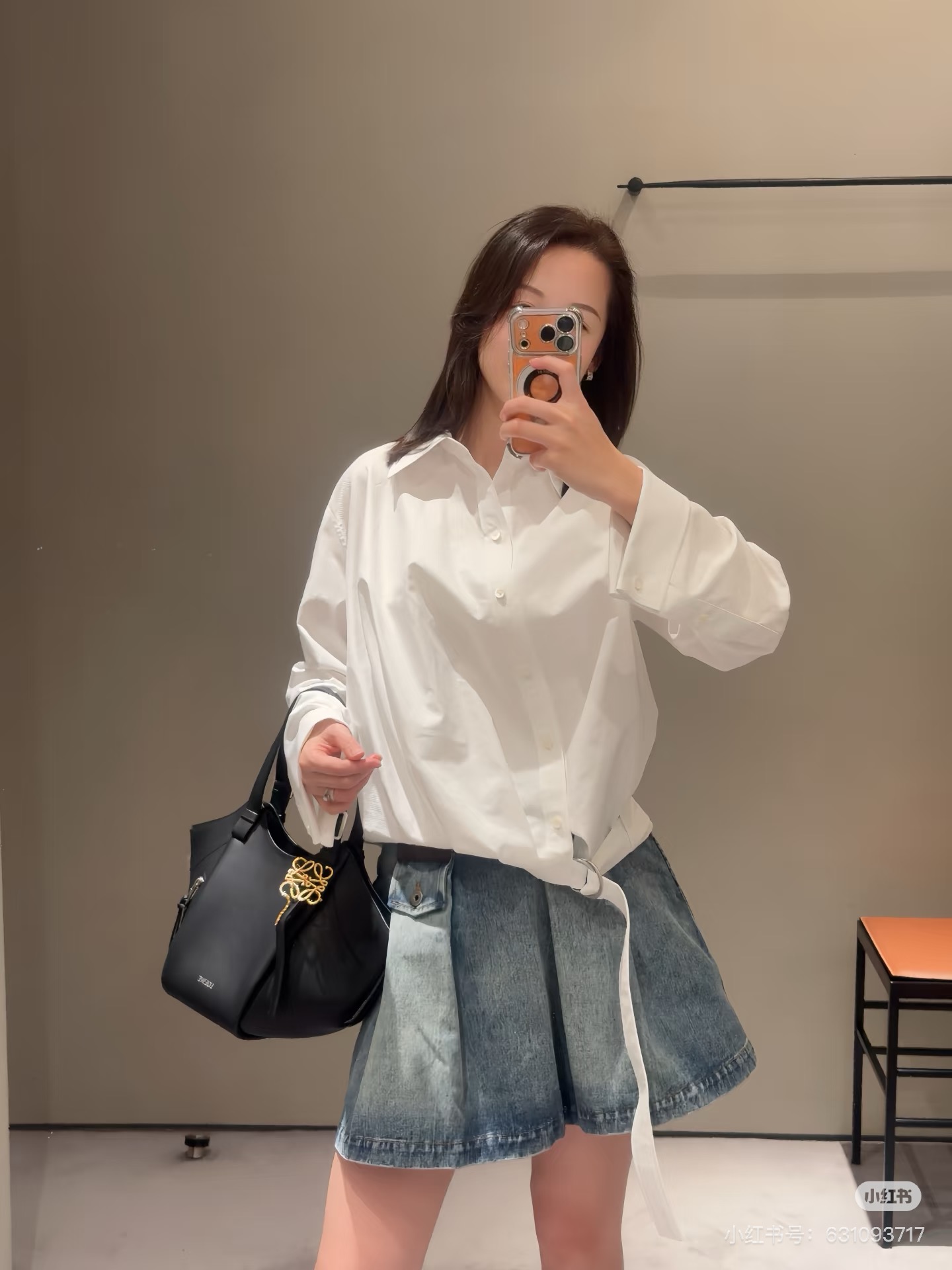 로에베 비대칭 실루엣 벨티드 여성 셔츠 상세 이미지 8
