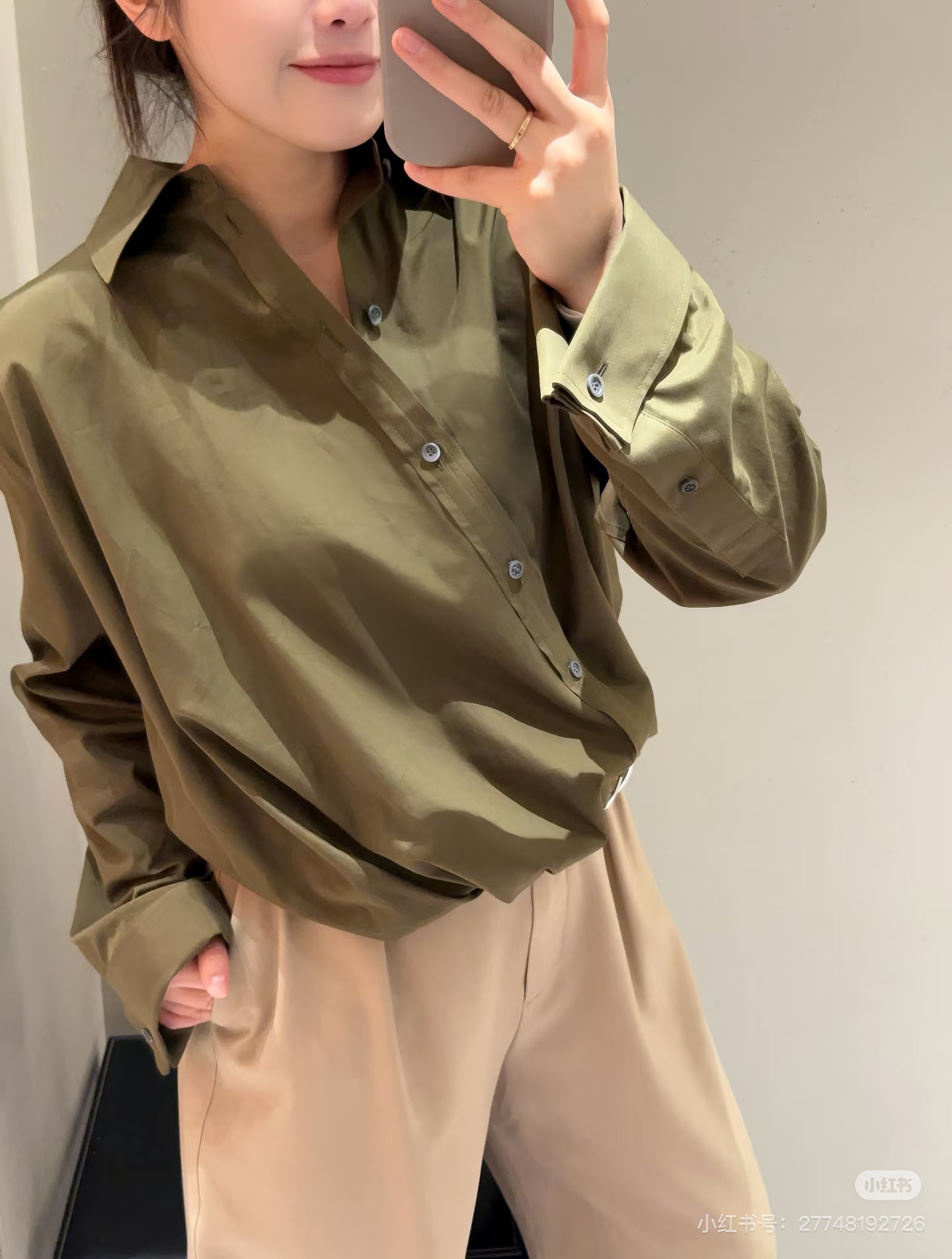 로에베 비대칭 사이드 벨트 여성 셔츠 상세 이미지 7