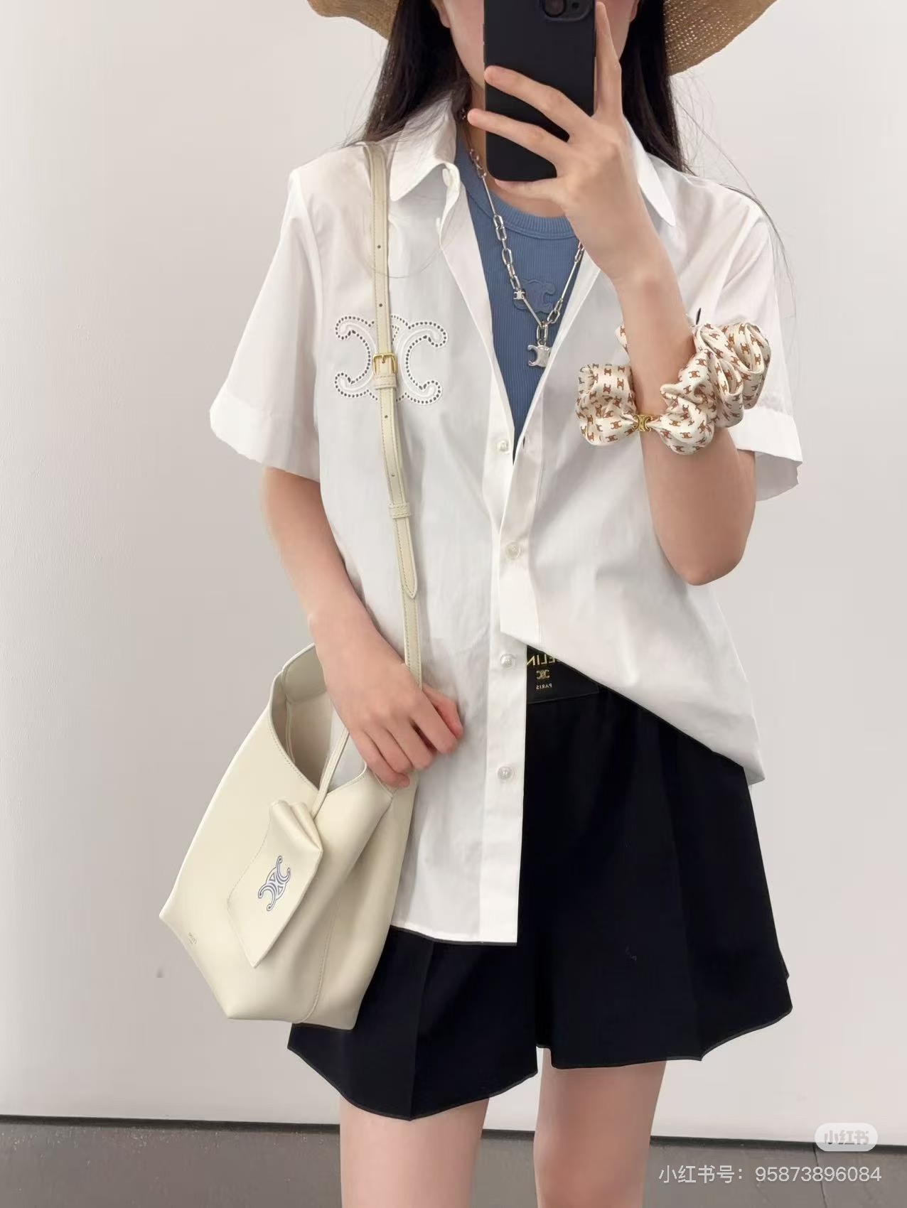 NO:893751,*26new Arc de Triomphe Embroidered Casual Shirt Made of pure cotton with full drape, embroidered button short-sleeved shirt has just the right sense of 'lazy but not sloppy'!  The classic Arc de Triomphe leather logo design on the chest is low-key and recognizable. It looks effortlessly high-end no matter what you wear~ 1:1 awesome version, the latest item in early spring, look for the exclusive high version. Ready in stock SML, shirts, T-shirt,19860909*26new凯旋门刺绣休闲衬衫 垂感十足的纯棉材质,刺绣纽扣短袖衬衫 把“慵懒不邋遢”的松弛感拿捏得刚好！胸前经典凯旋门皮标设计,低调又自带辨识度,随便穿穿都是毫不费力的高级感~1:1超赞版型,早春最新单品,认准独家高版本 现货 SML,,shirts,T-shirt,,Women's clothing
