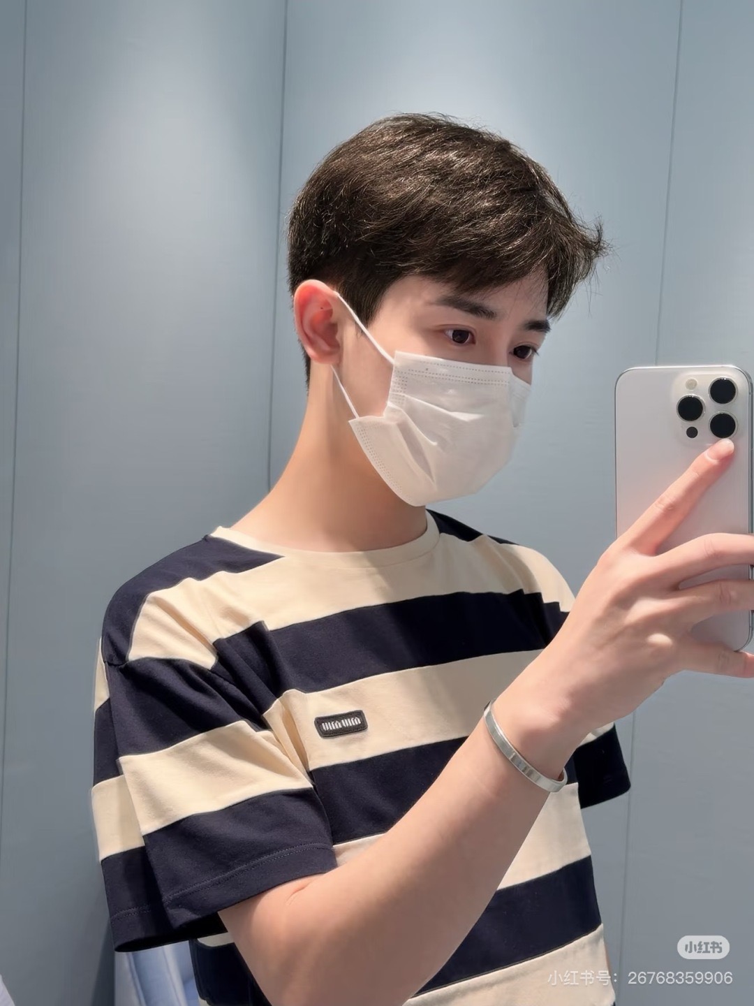 미우미우 여성 반팔 127794 Miu Miu T Shirt 썸네일 이미지