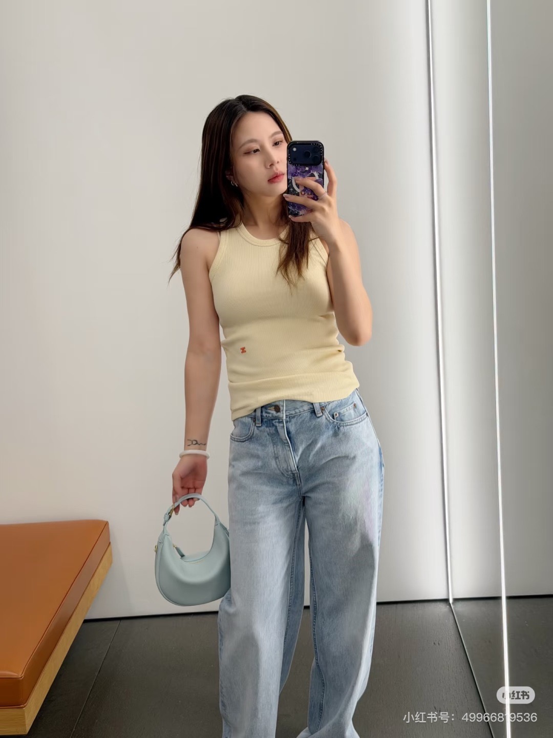 셀린느 여성 반팔 129812 Celine T Shirt 썸네일 이미지