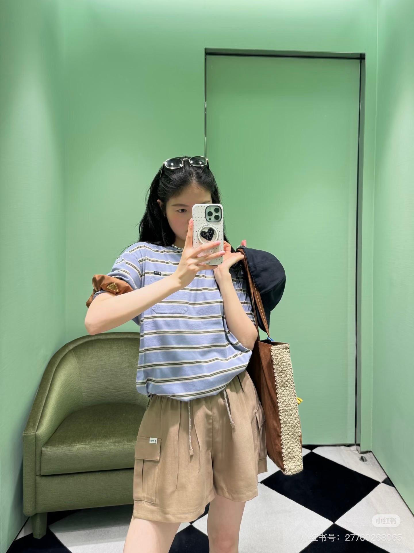 프라다 카키 카고 반바지 여성 바지 상세 이미지 6