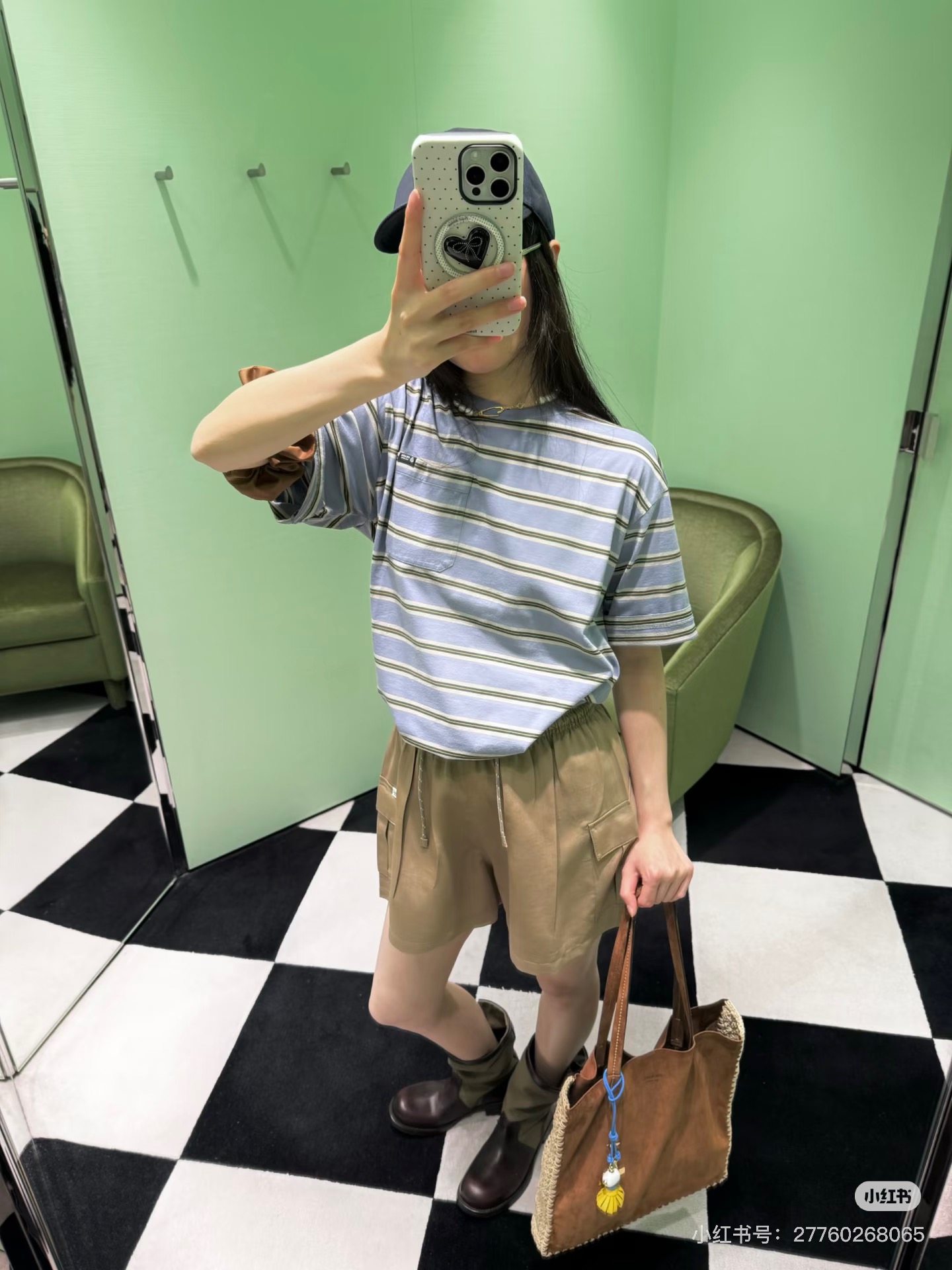 프라다 카키 카고 반바지 여성 바지 상세 이미지 2