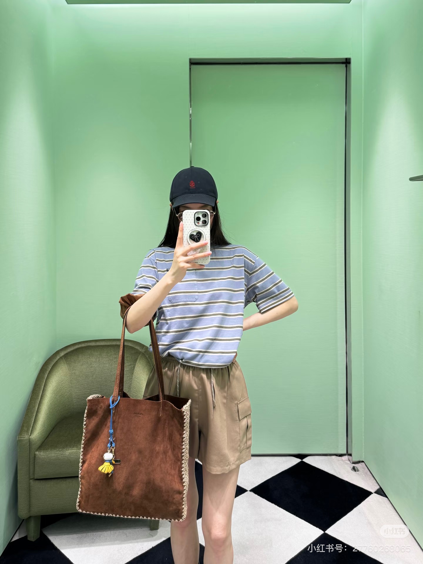 프라다 카키 카고 반바지 여성 바지 상세 이미지 3