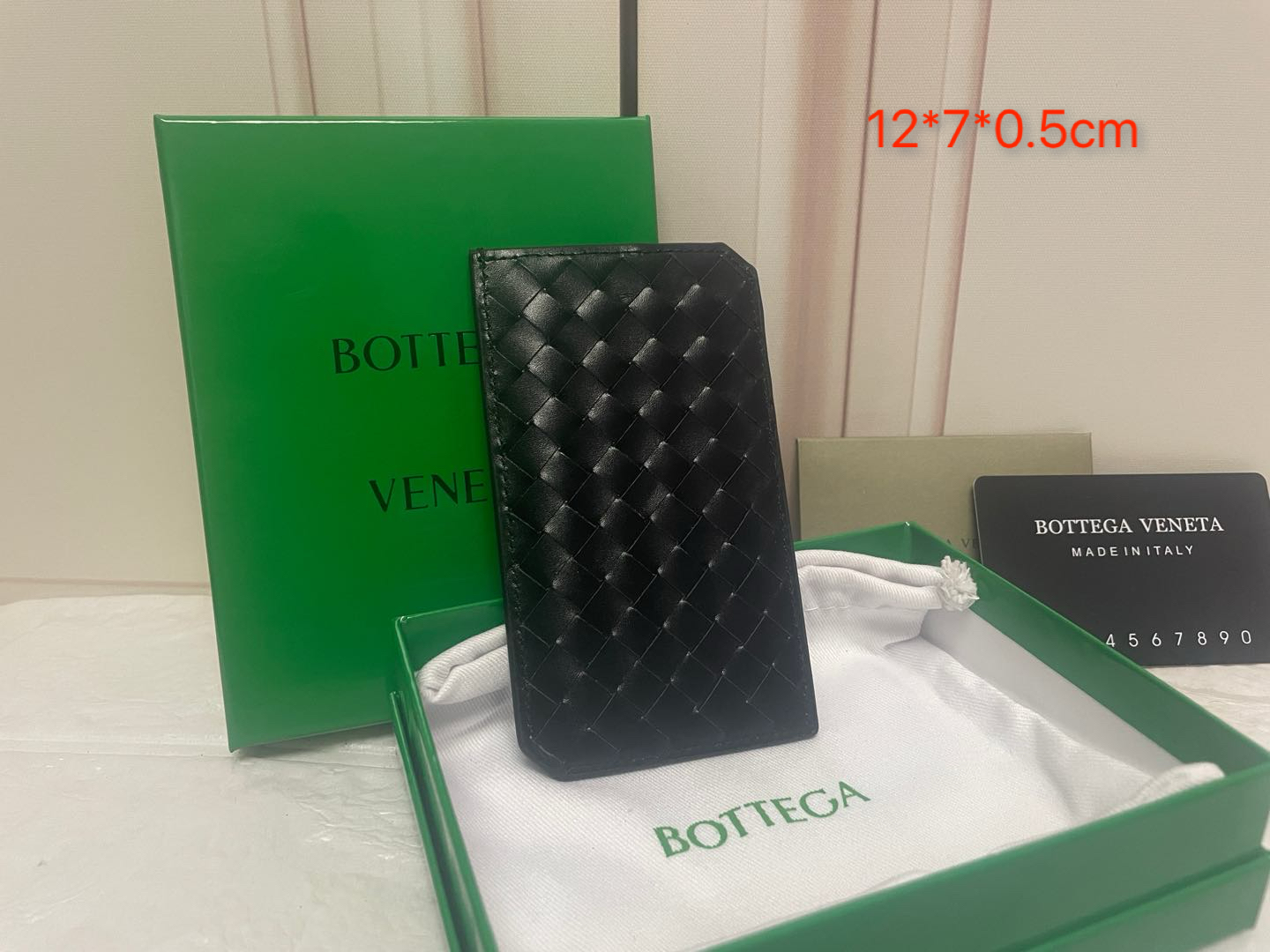 Bottega Veneta Leather Woven Card Case 4 Card Slots Center Compartment