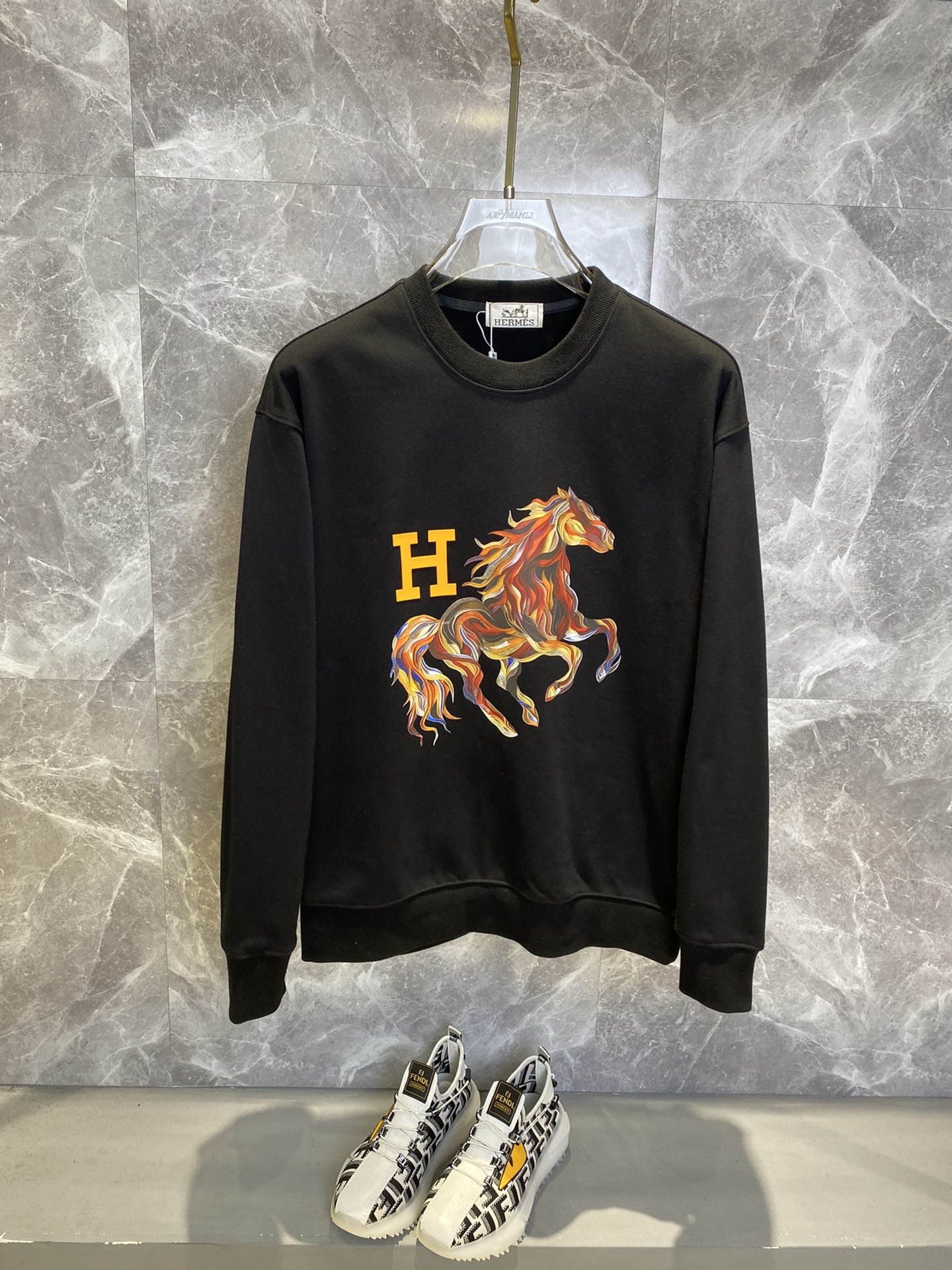 Hermes Horse Graphic Print Black Sweatshirt Long Sleeves Pullover For Men 2 i1726736040 3659 0
