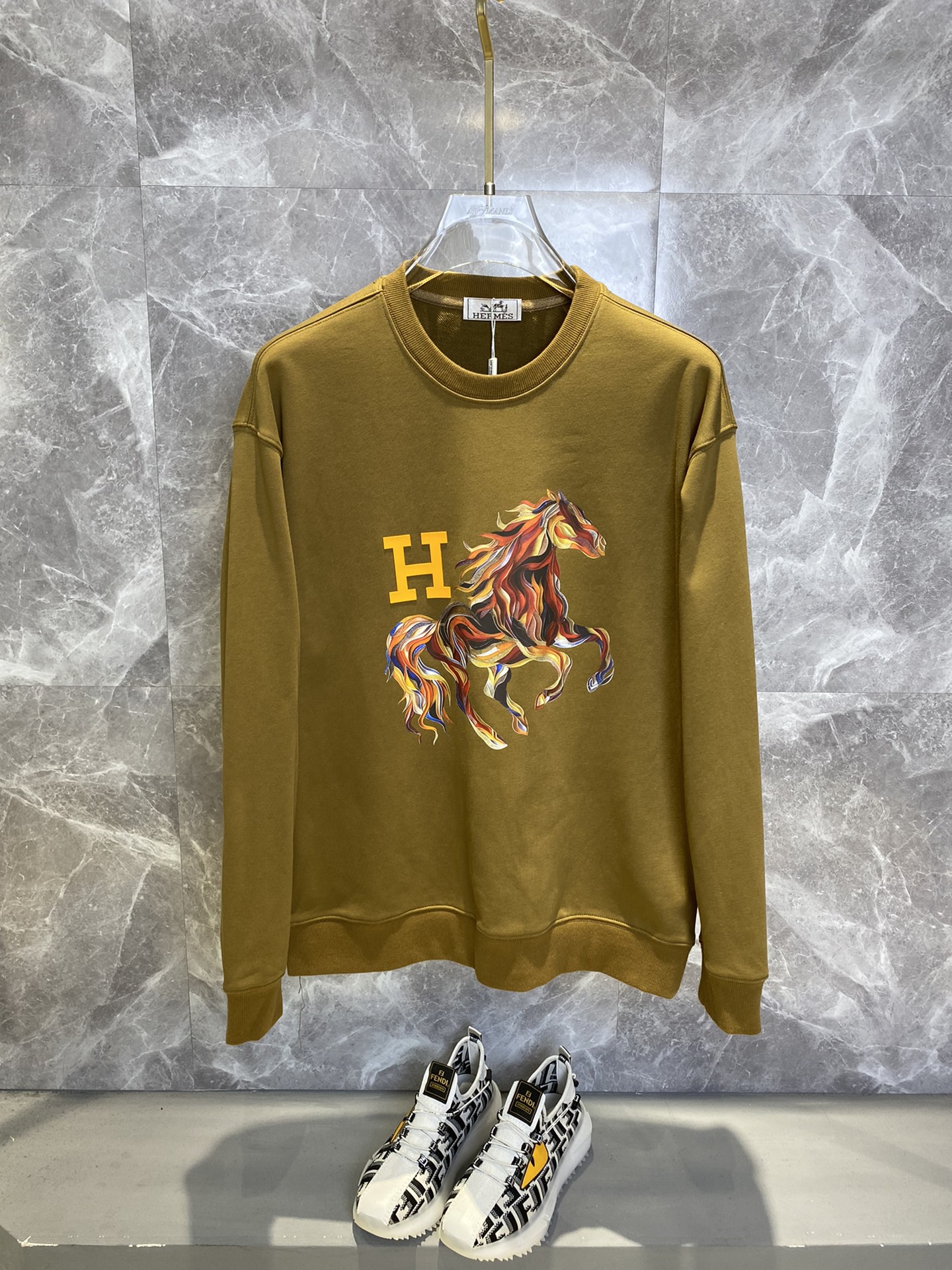 Hermes Horse Graphic Print Black Sweatshirt Long Sleeves Pullover For Men 5 i1726736040 7497 0
