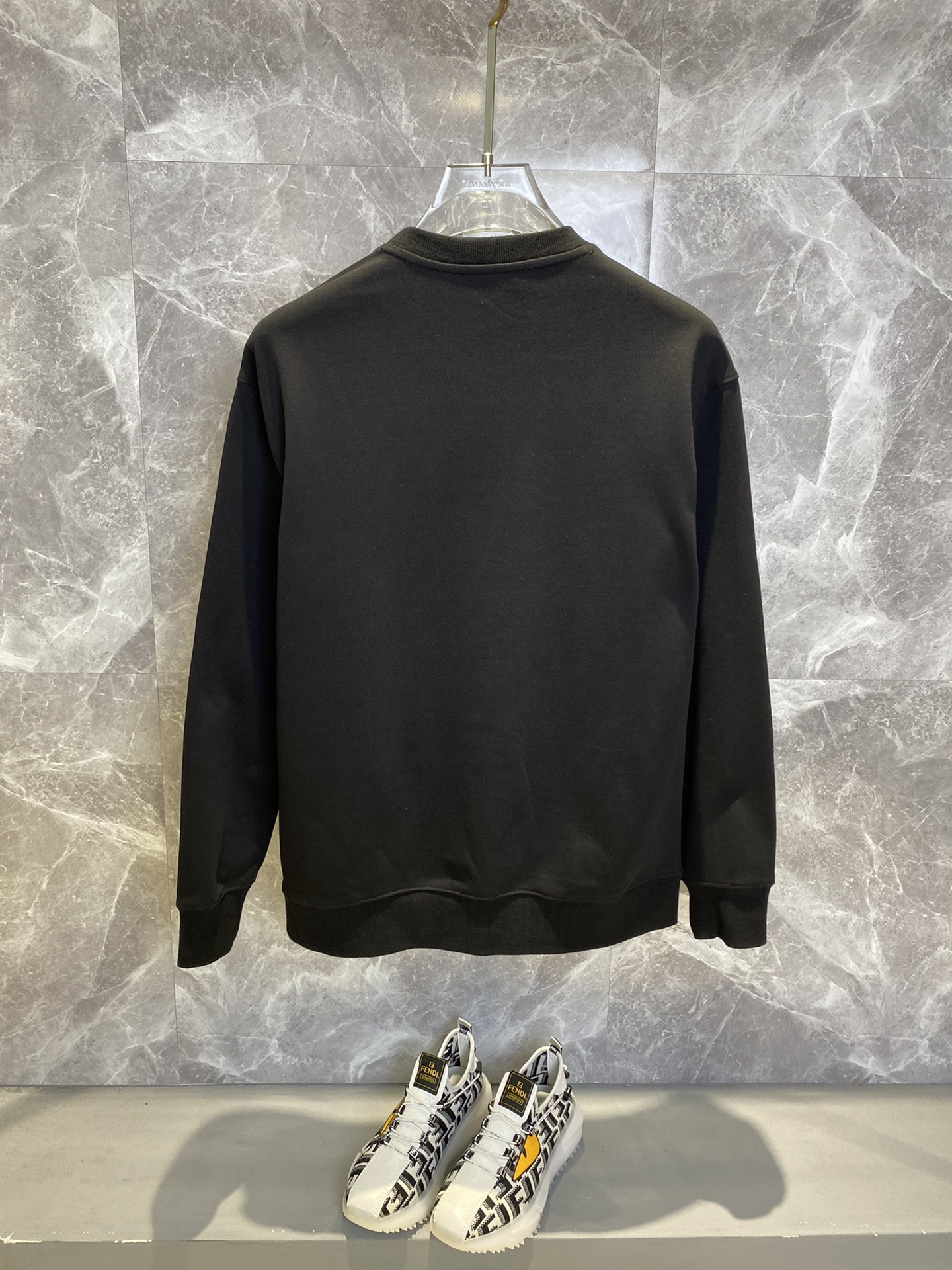 Hermes Horse Graphic Print Black Sweatshirt Long Sleeves Pullover For Men 3 i1726736040 9864 0