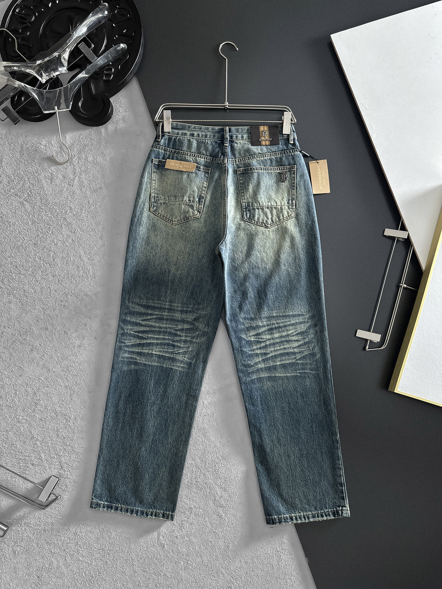 P800 BBR Cowboy Pocket Pants: Retro Gradient Style with Fine Details - 图片 3
