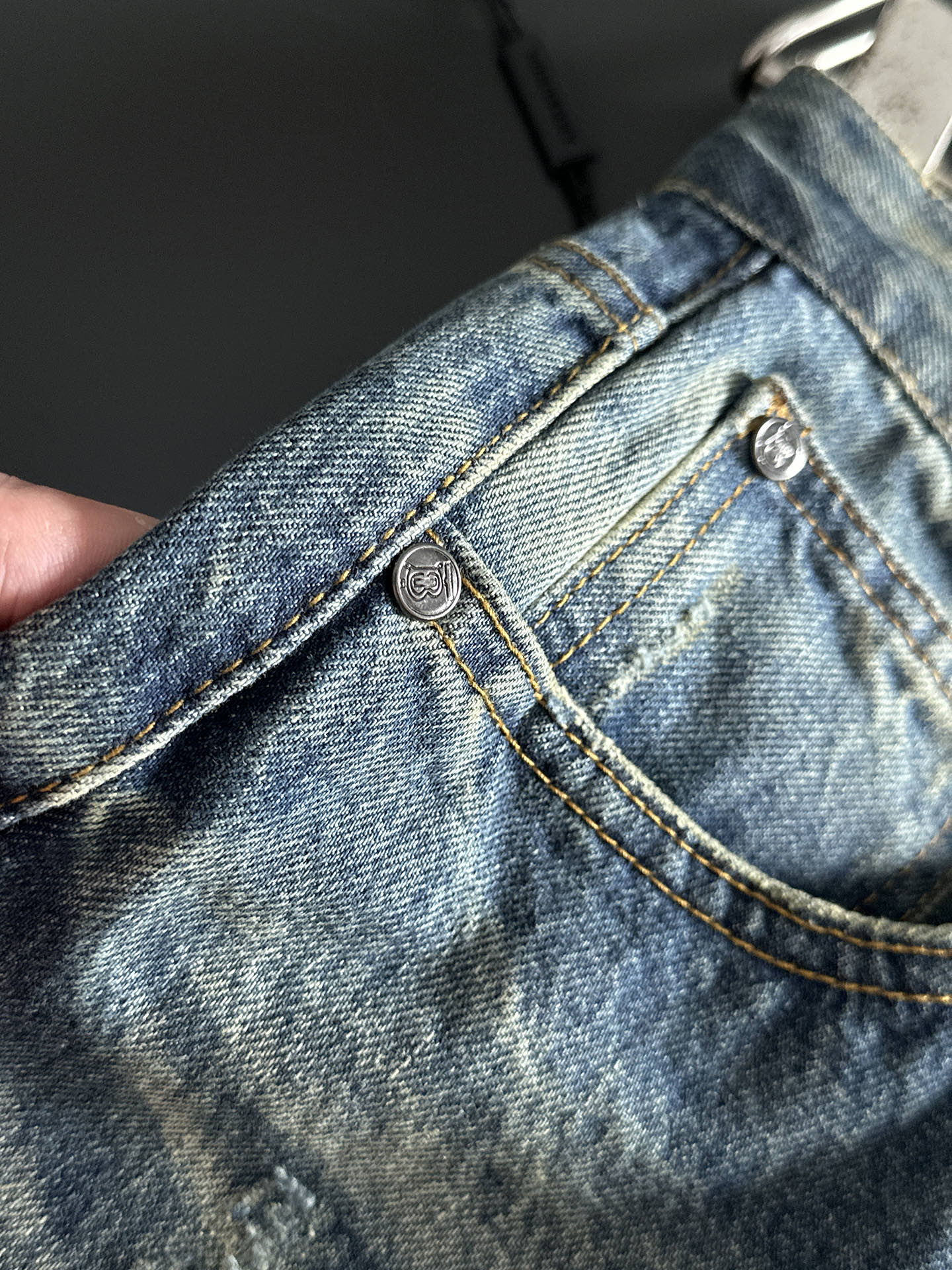 P800 BBR Cowboy Pocket Pants: Retro Gradient Style with Fine Details - 图片 7