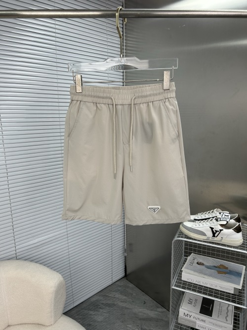 Prada Spring/Summer 2025 Men's Casual Shorts - Breathable & Comfortable 1 Prada Spring/Summer 2025 Men's Casual Shorts - Breathable & Comfortable