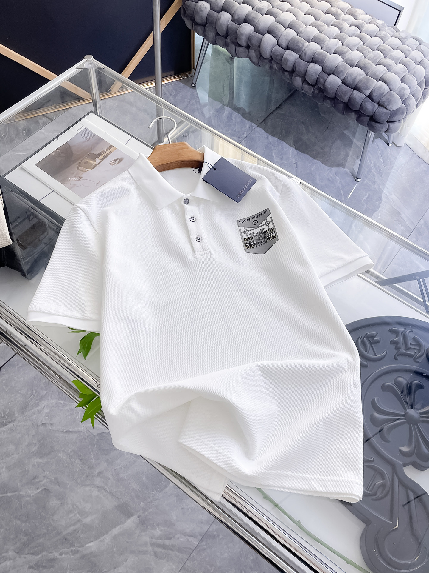 Louis Vuitton 2025 Spring/Summer Polo Shirt - Short Sleeve, Embroidered Design 5 i1753168569751 8853 0 3