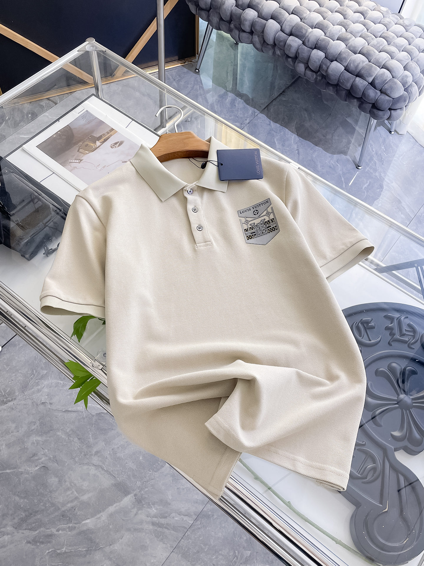 Louis Vuitton 2025 Spring/Summer Polo Shirt - Short Sleeve, Embroidered Design 3 i1753168569888 3901 0 1