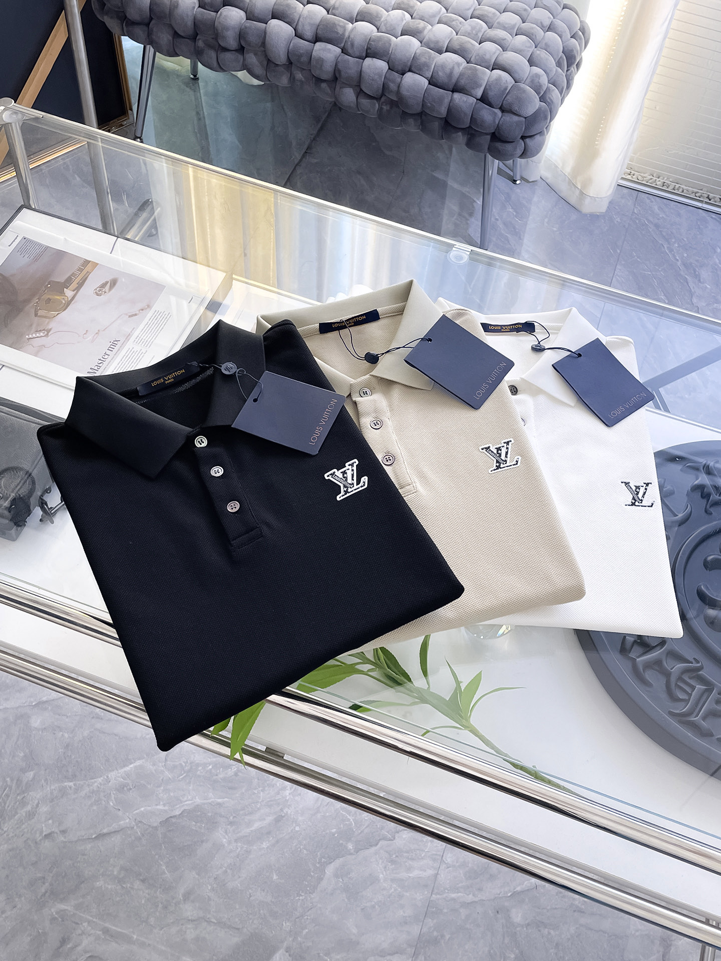 Louis Vuitton 2025 Spring-Summer Polo Shirt | Short Sleeve, Embroidered Logo 1 i1753168632277 8748 0 0
