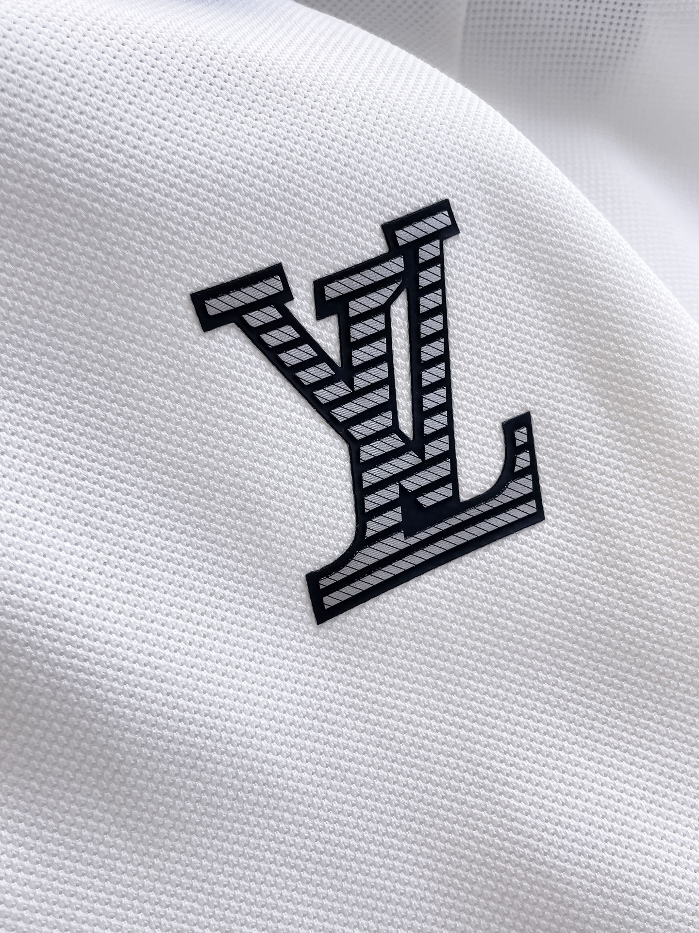 Louis Vuitton 2025 Spring/Summer Short Sleeve Polo Shirt, Three-Label 8 i1753168767870 9471 0 6