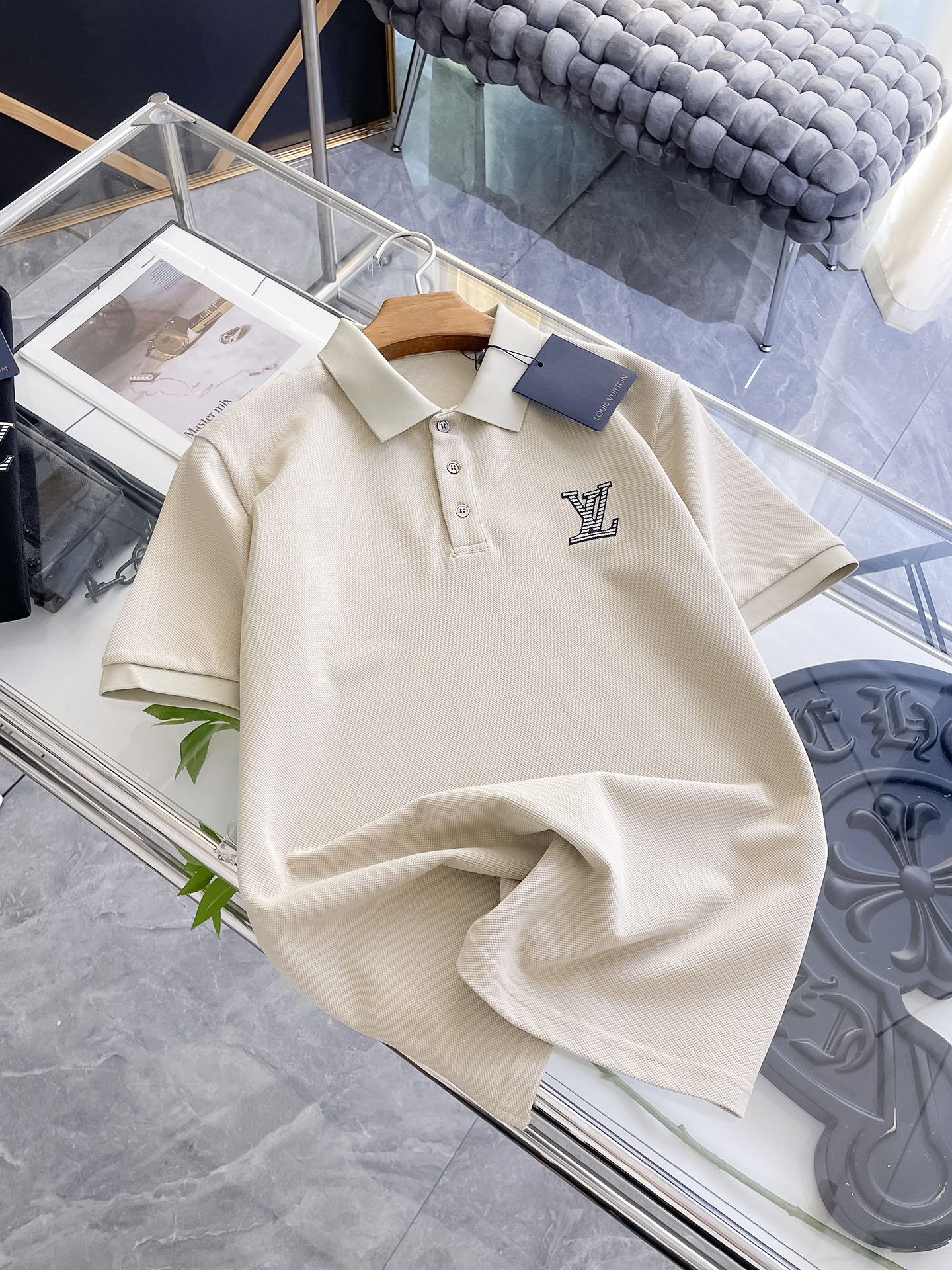 Louis Vuitton 2025 Spring/Summer Short Sleeve Polo Shirt, Three-Label 4 i1753168777561 6737 0 2