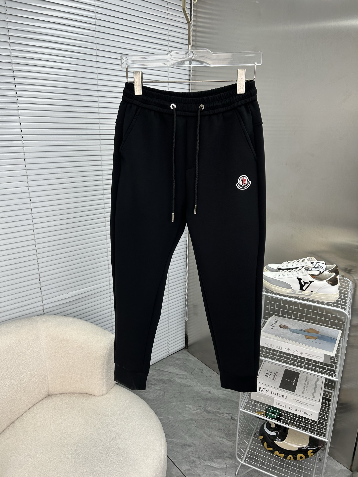 P165 MONCLER 蒙口 nuevo lanzamiento, pantalón casual de primavera, tela personalizada de alta calidad, cómoda, suave y ag…