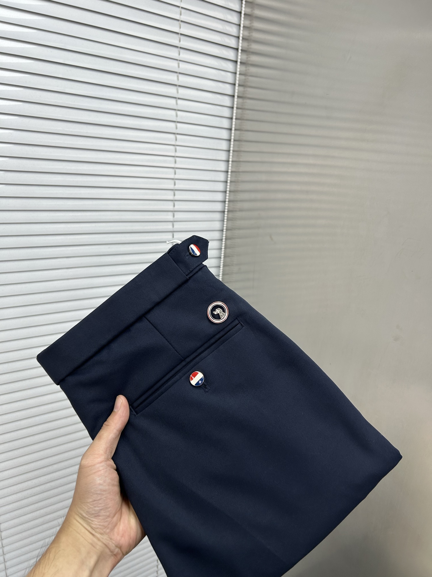 _des9s7fs1lpTuYXgziIMAUHs96YOkO_NO-TxDyw