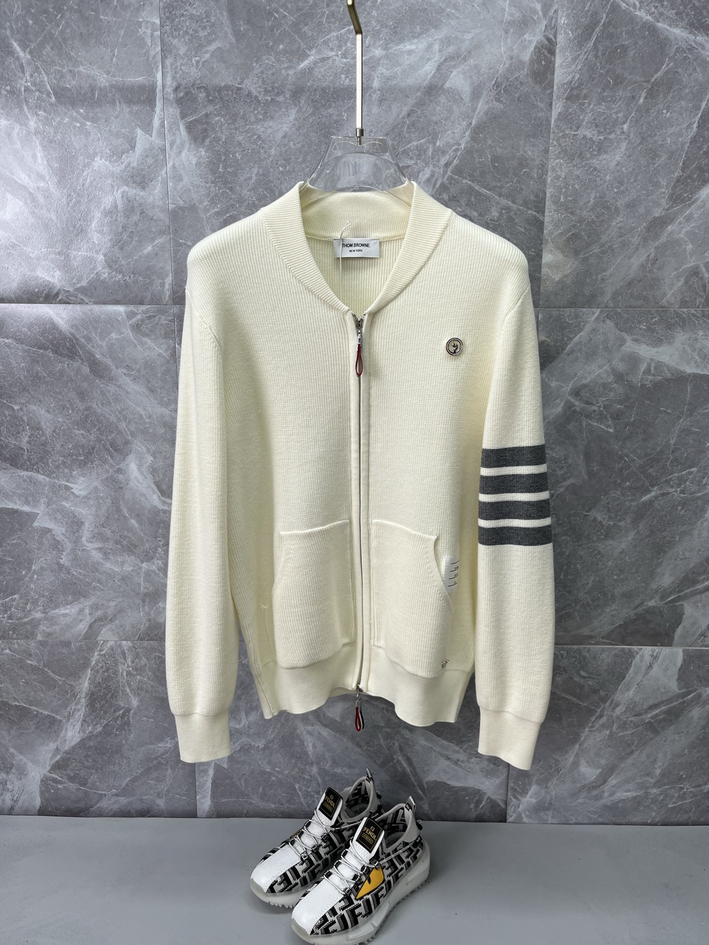 _db19s75mGc5zHz0o4PtDBoOFfyBnI-xFBpJrL3A