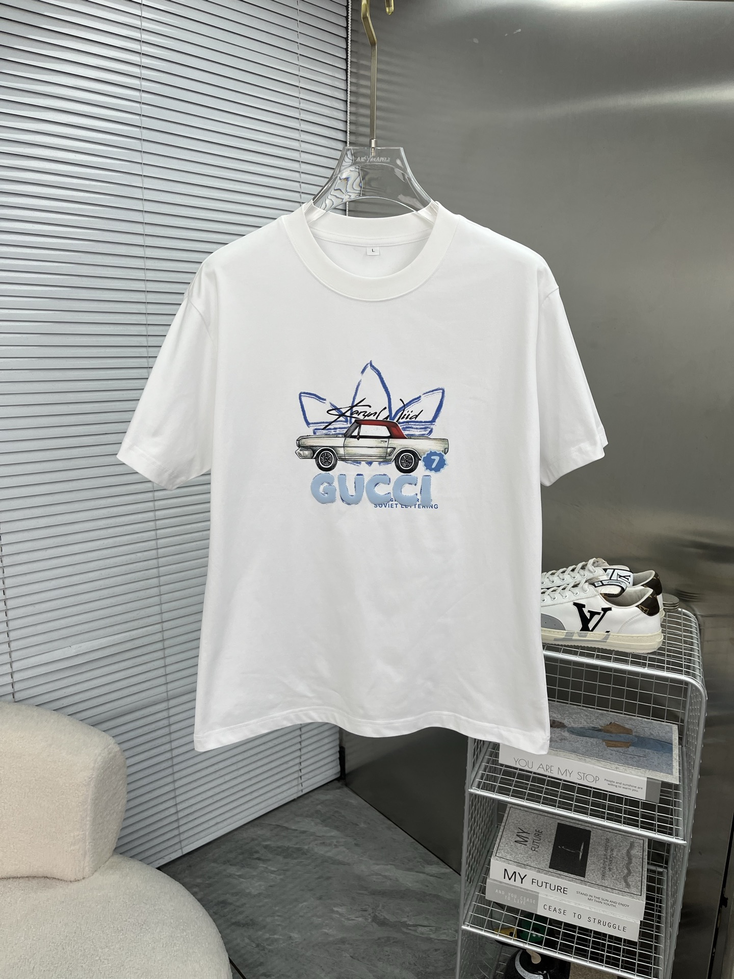 NO:931412,GUCCI Gucci 2026ss spring and summer high-quality pure cotton short-sleeved T-shirt, top original order quality, the latest process requirements, top orders require sewing work, super easy to match, top customization, with the whole details, the quality and tailoring design are first-class, customized imported pure cotton fabric!  Full of style, the color is light and versatile. M-4XL, please state your height and weight when placing an order, gucci, T-shirt, tees, t-shirt,19860909GUCCI古奇 2026ss春夏高品质纯棉短袖T恤,顶级原单品质,当下最新工艺要求,顶级订单要求车线做工,超级好搭配,顶级定制,搭配整件细节 ,品质及剪裁设计都堪称一流,定制进口纯棉面料！型格十足,配色轻熟百搭.M-4XL,下单报身高体重,,gucci,T-shirt,tees，t-shirt,,Men's clothing