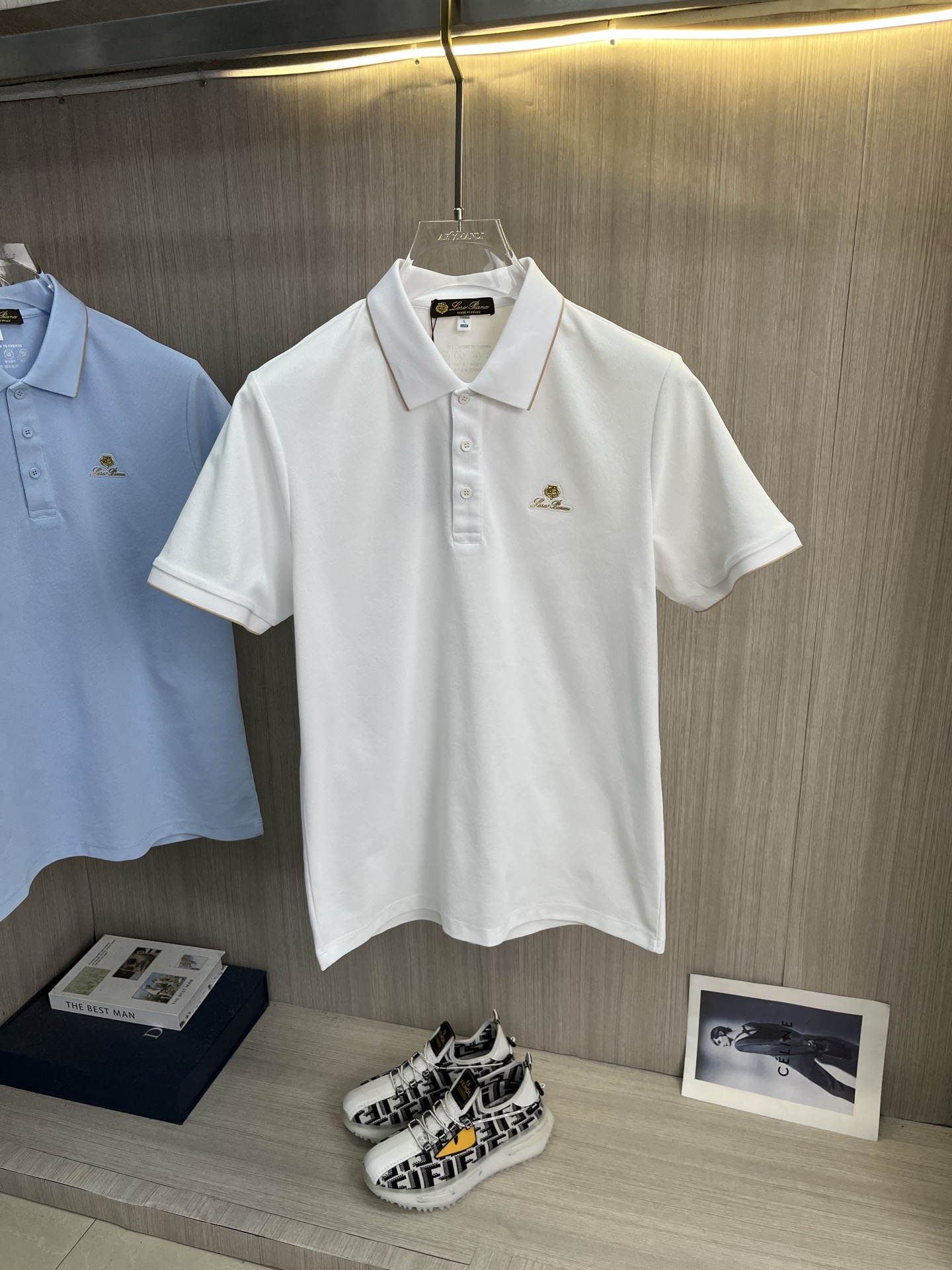 NO:947257,LP Nuoyoupanya men's 2026 spring and summer new short-sleeved lapel polo shirt, men's elegant and stylish first choice in autumn and winter, long-sleeved lapel, a high-end simple series of polo shirts that can be worn all year round!  The upper body is crisp and stylish, and it doesn’t look out of place when worn alone!  Size M-3XL, next day shipping, loro piana, T-shirt,19860909LP诺悠翩雅 男款2026春夏新款短袖翻领Polo衫,男人秋冬季优雅高大尚首选单品长袖翻领,可以穿一整年的polo衫高端简约系列 ！上身挺括有型,单穿内搭毫无违和感！码数Ｍ-3XL,隔天出货,,loro piana,T-shirt,,Men's clothing