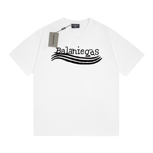 Balenciaga Fluid Logo Print Short Sleeve T-Shirt - Classic Fit, Stylish Design 1 Balenciaga Fluid Logo Print Short Sleeve T-Shirt – Classic Fit, Stylish Design