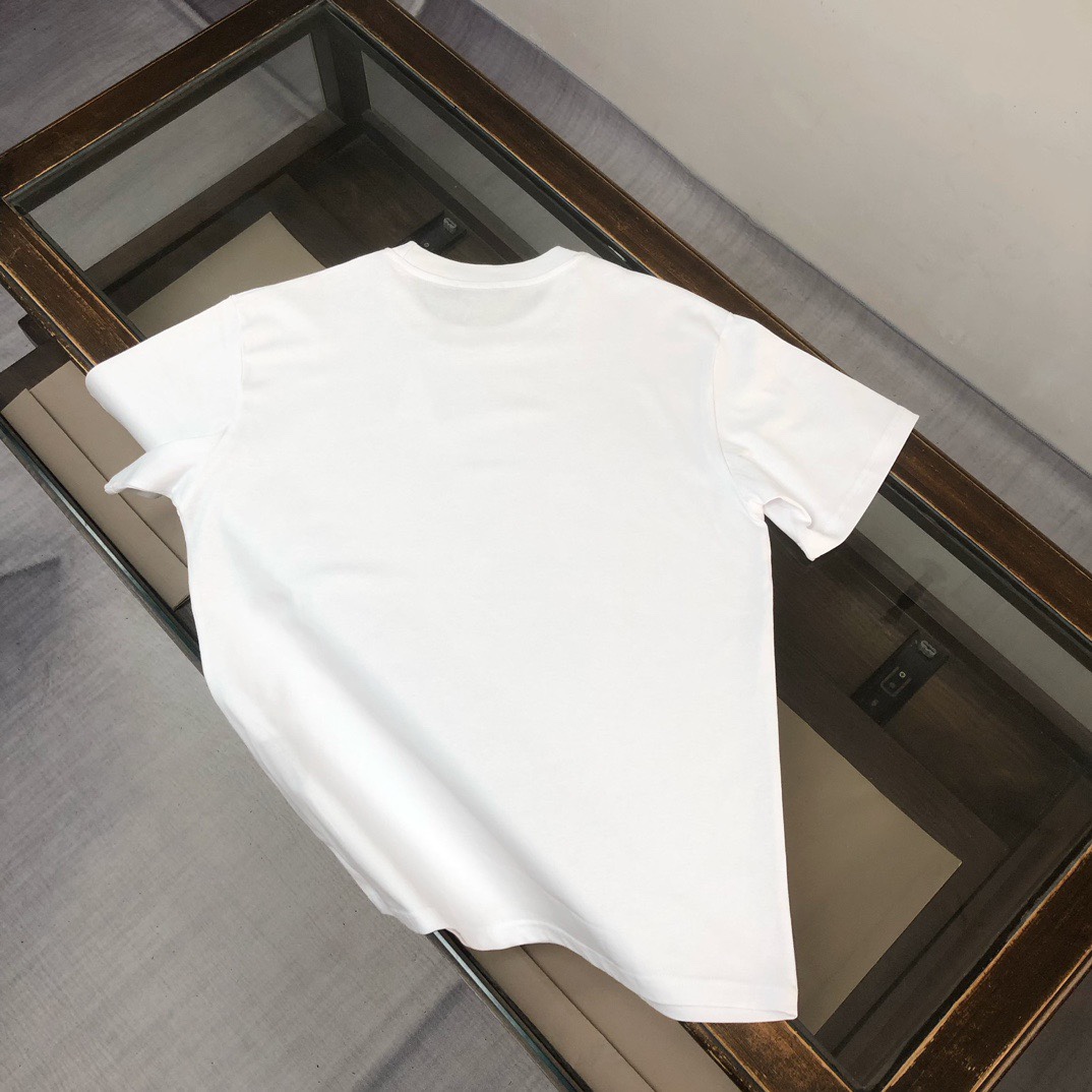 Balenciaga Camiseta Estampada Clásica de Manga Corta para Hombre 9 i1744654411 6390 0