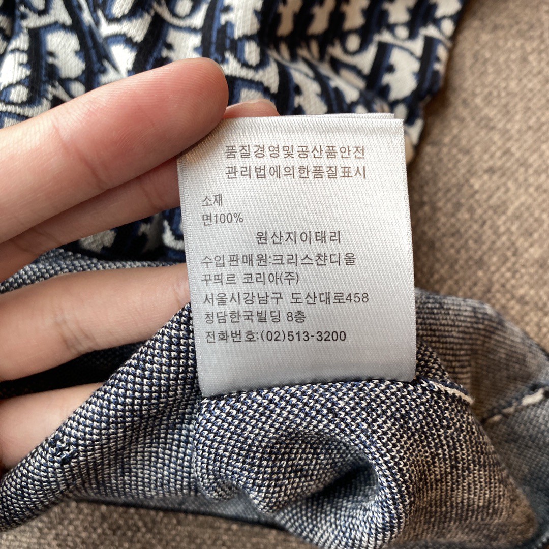 迪家针织衬衫 采用100%cotton这件衣服超级舒服的针织面料料子细腻柔软针织棉面料精编数织制作超细微