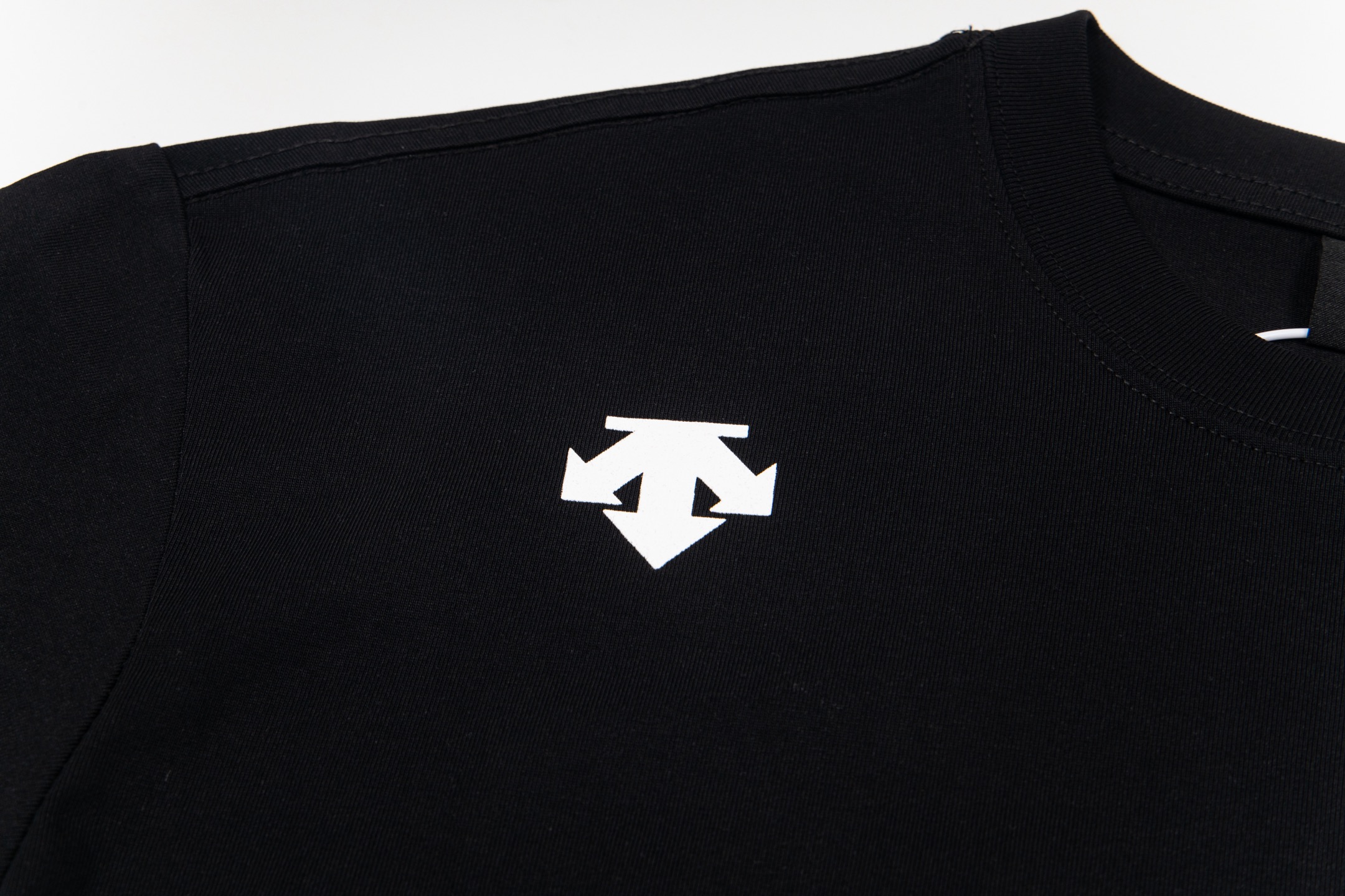 High-End 176db Fabric: Heavy-Pound Custom Lasagna in Black and White Sizes - 图片 3
