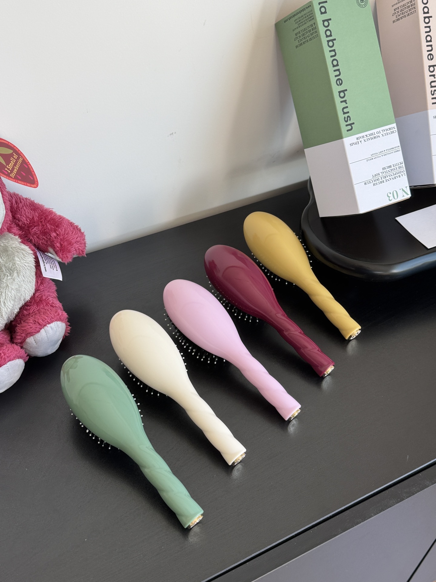 **La Bonne Brosse Dual-Bristle Hairbrush** - Comprehensive 2