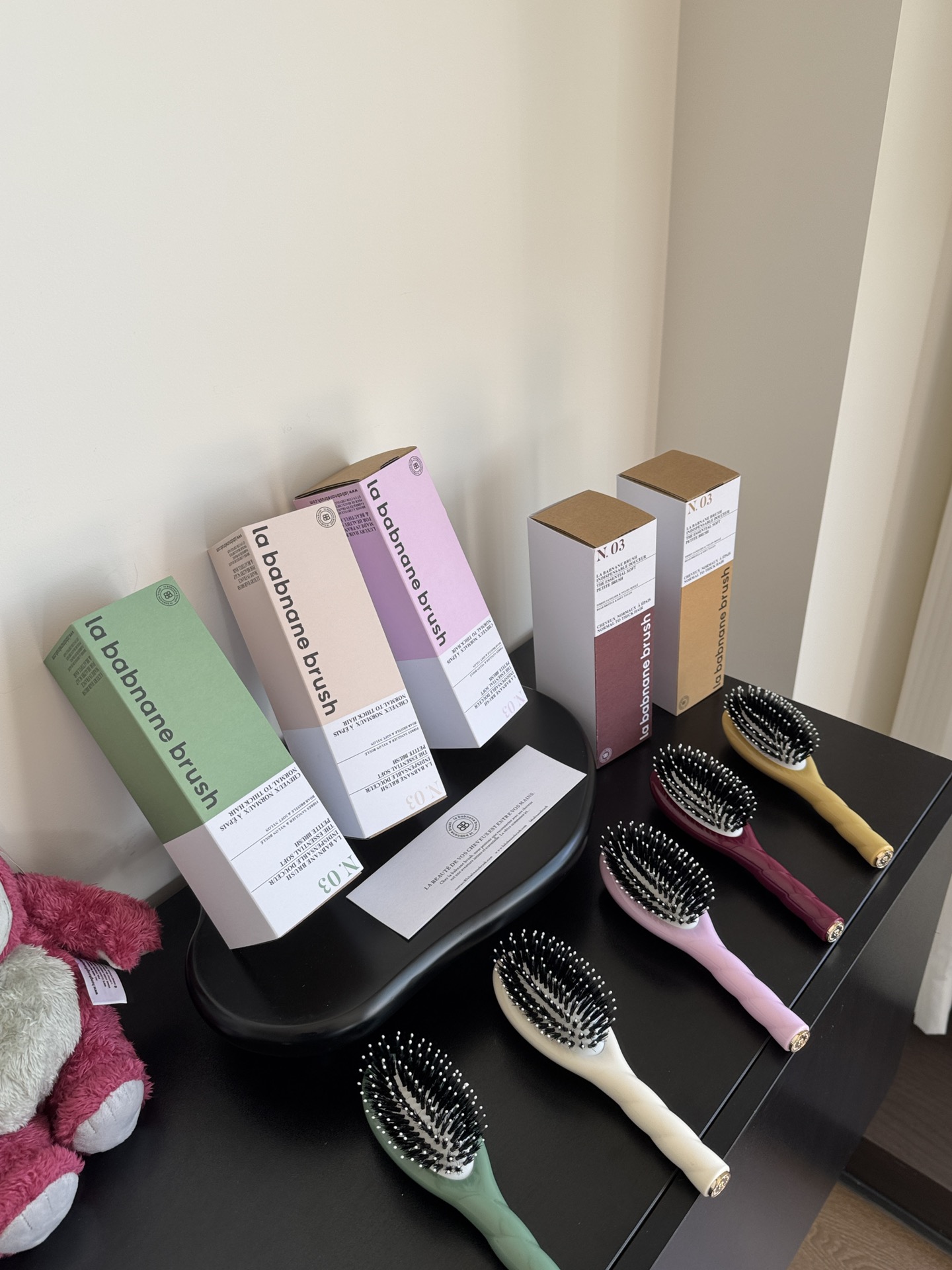 **La Bonne Brosse Dual-Bristle Hairbrush** - Comprehensive 9