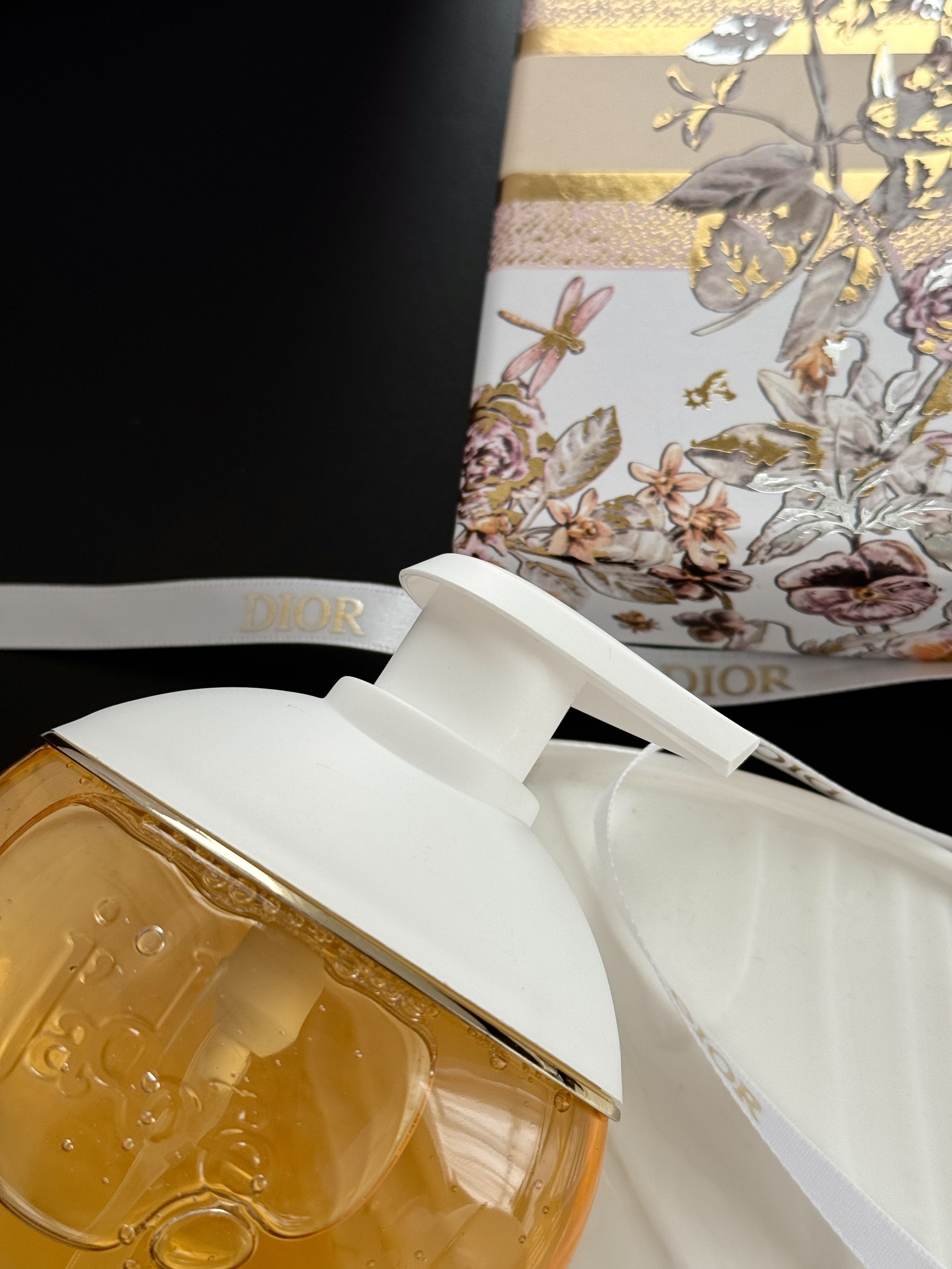 葆蝶家 Bottega Veneta 高定典藏传世高定调香工坊典藏香氛香水 #FDA3C065 4