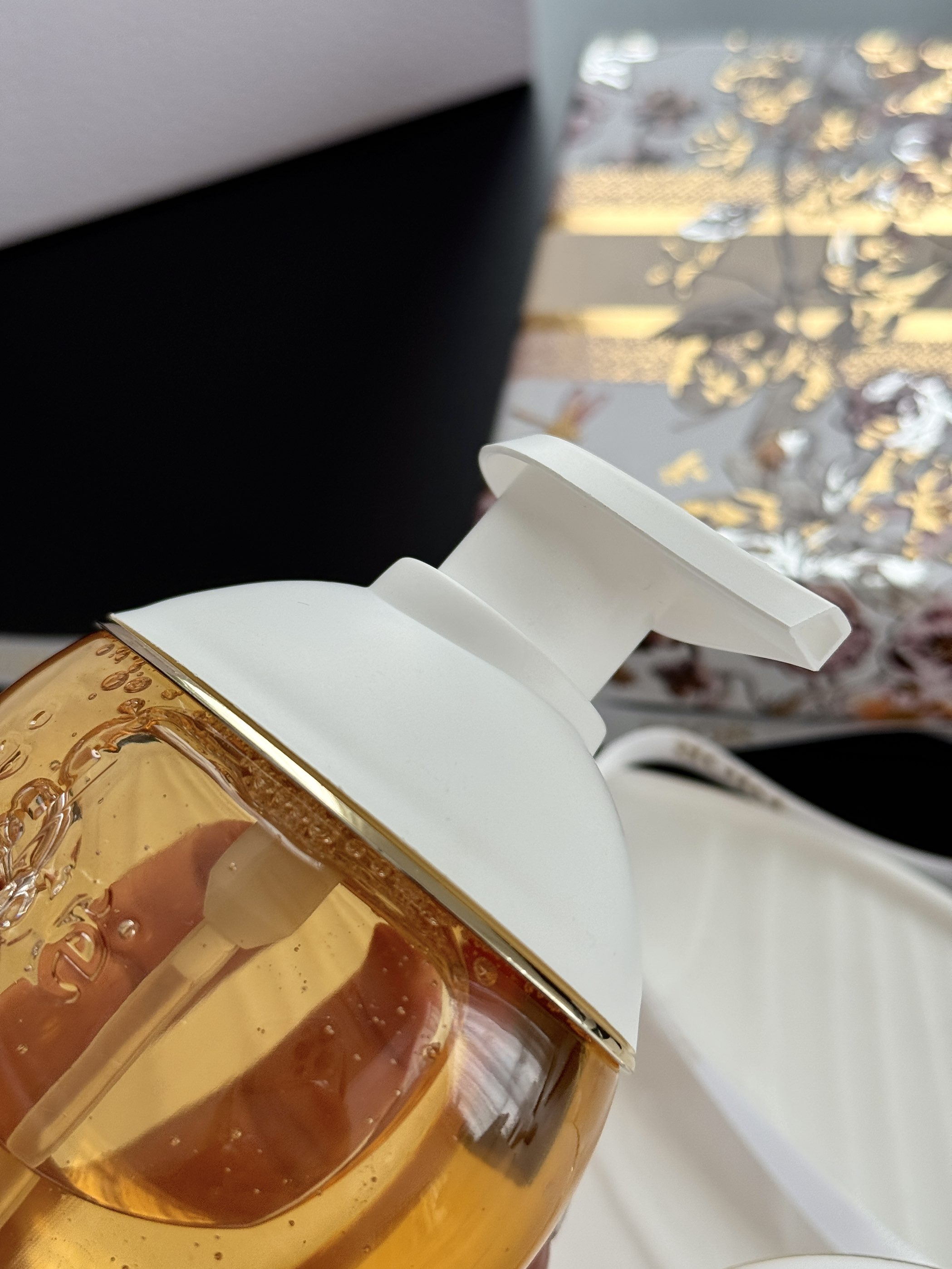 葆蝶家 Bottega Veneta 高定典藏传世高定调香工坊典藏香氛香水 #FDA3C065 6